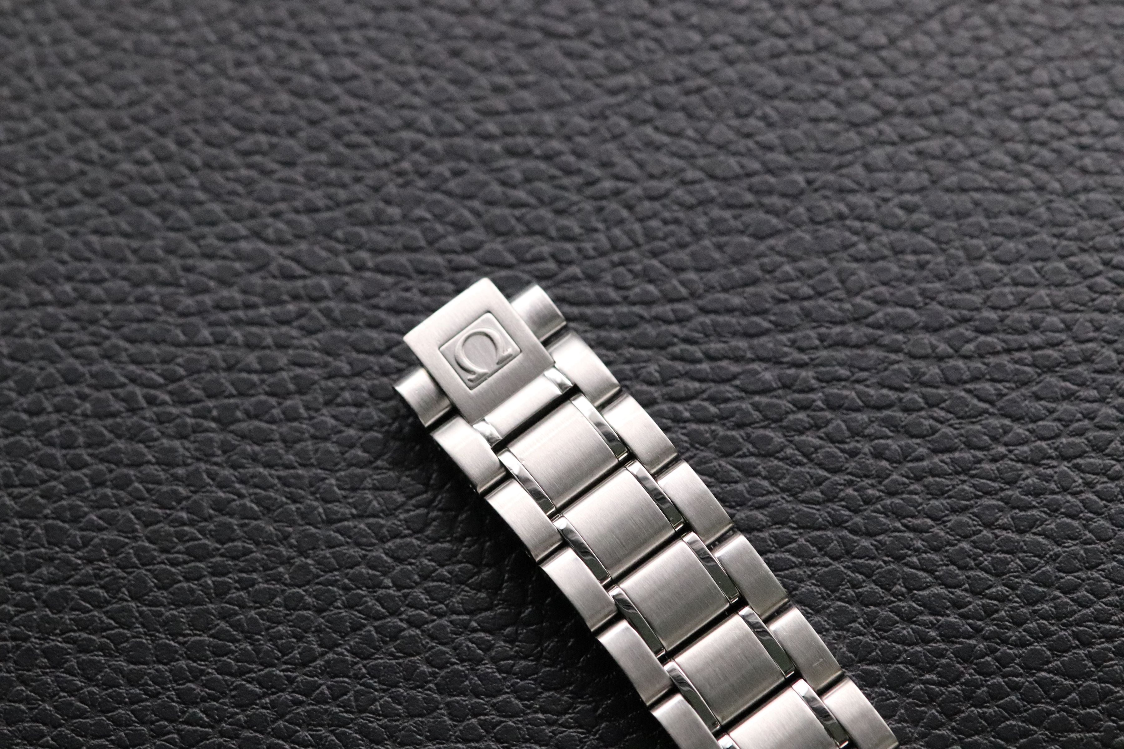 Omega Speedmaster Day Date 3520.50 Black Dial 1998