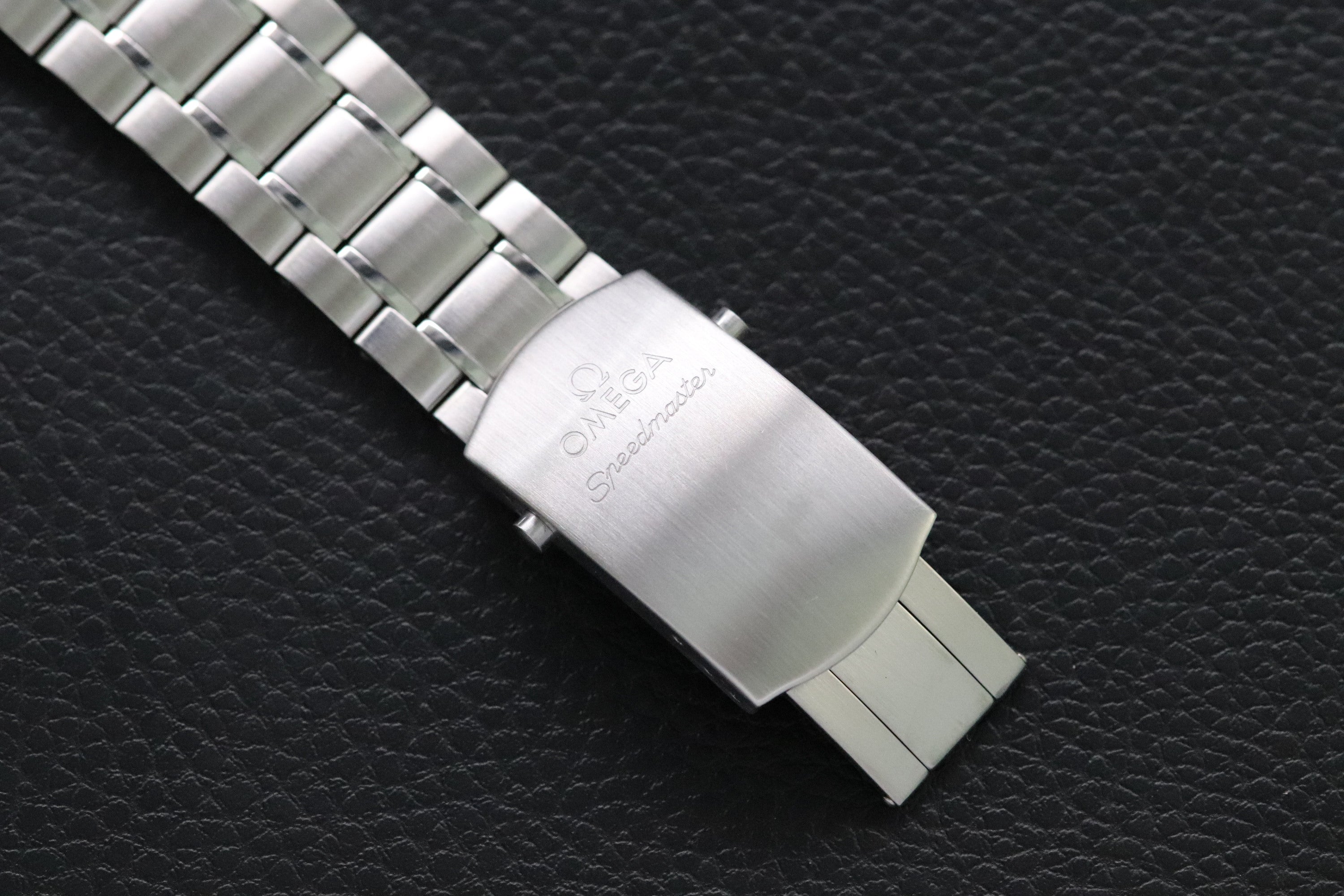 Omega Speedmaster Triple Date 3222.80 Blue Dial 2008 Papers