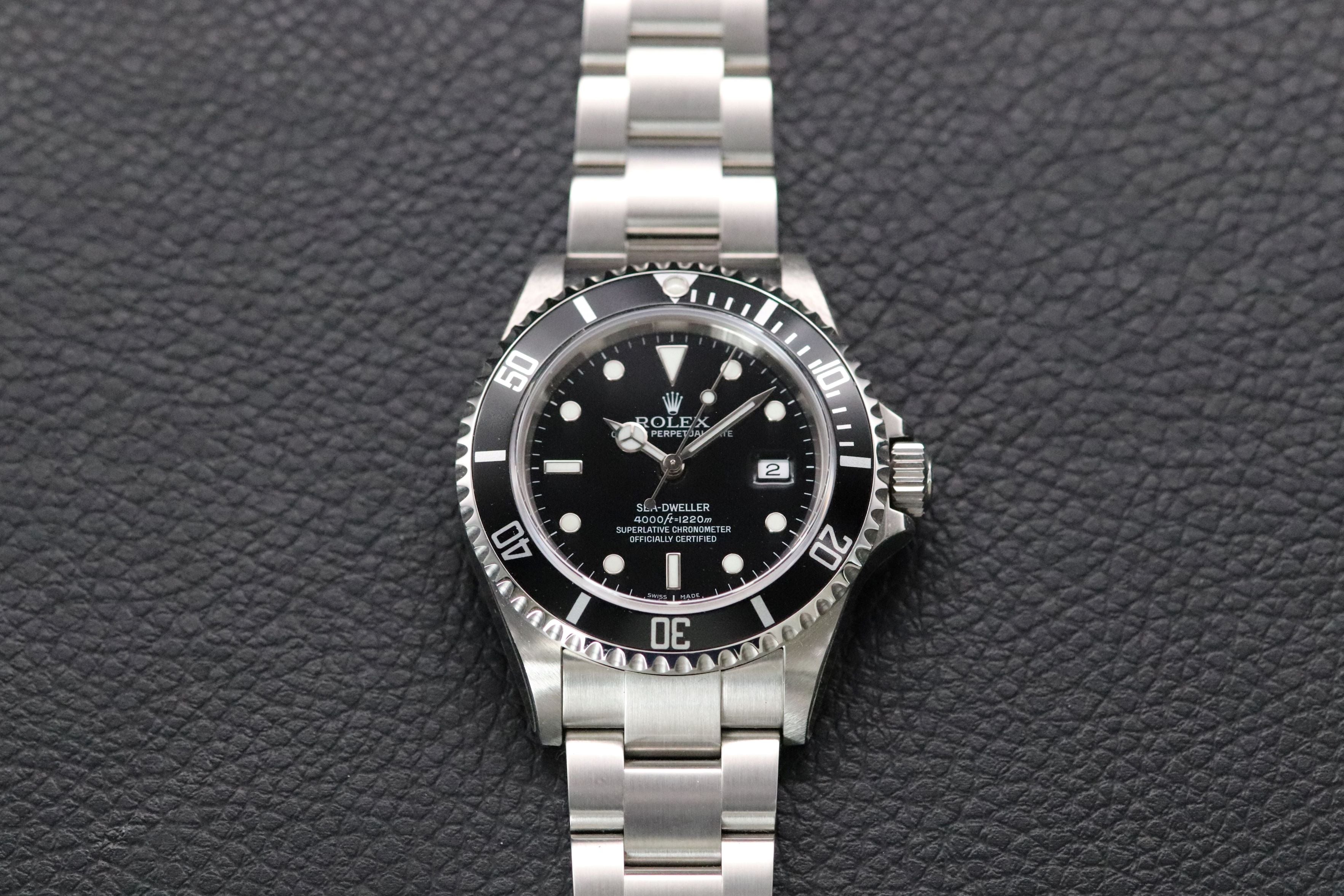 Rolex Sea-Dweller 4000 16600 NOS 2008 Fullset LC100