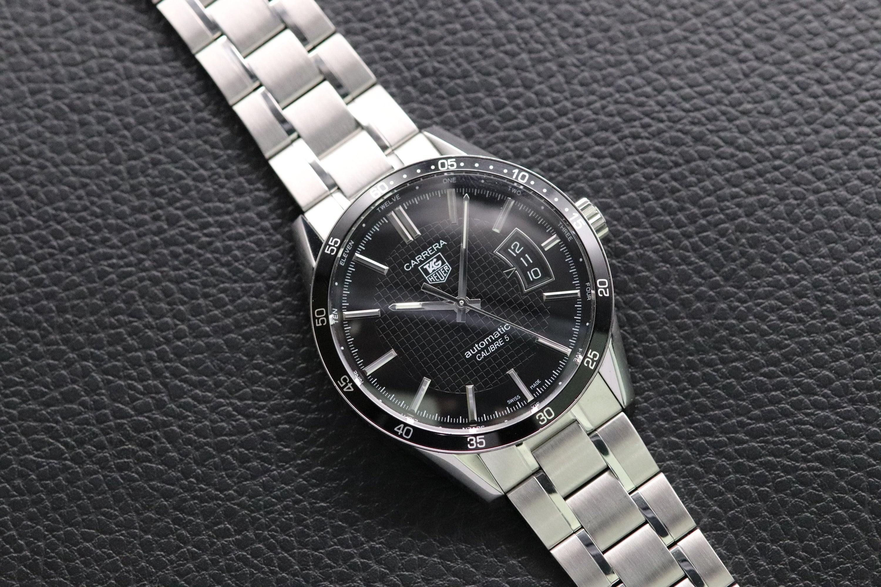 Tag Heuer Carrera Calibre 5 WV211M Black Dial 2010 Papers