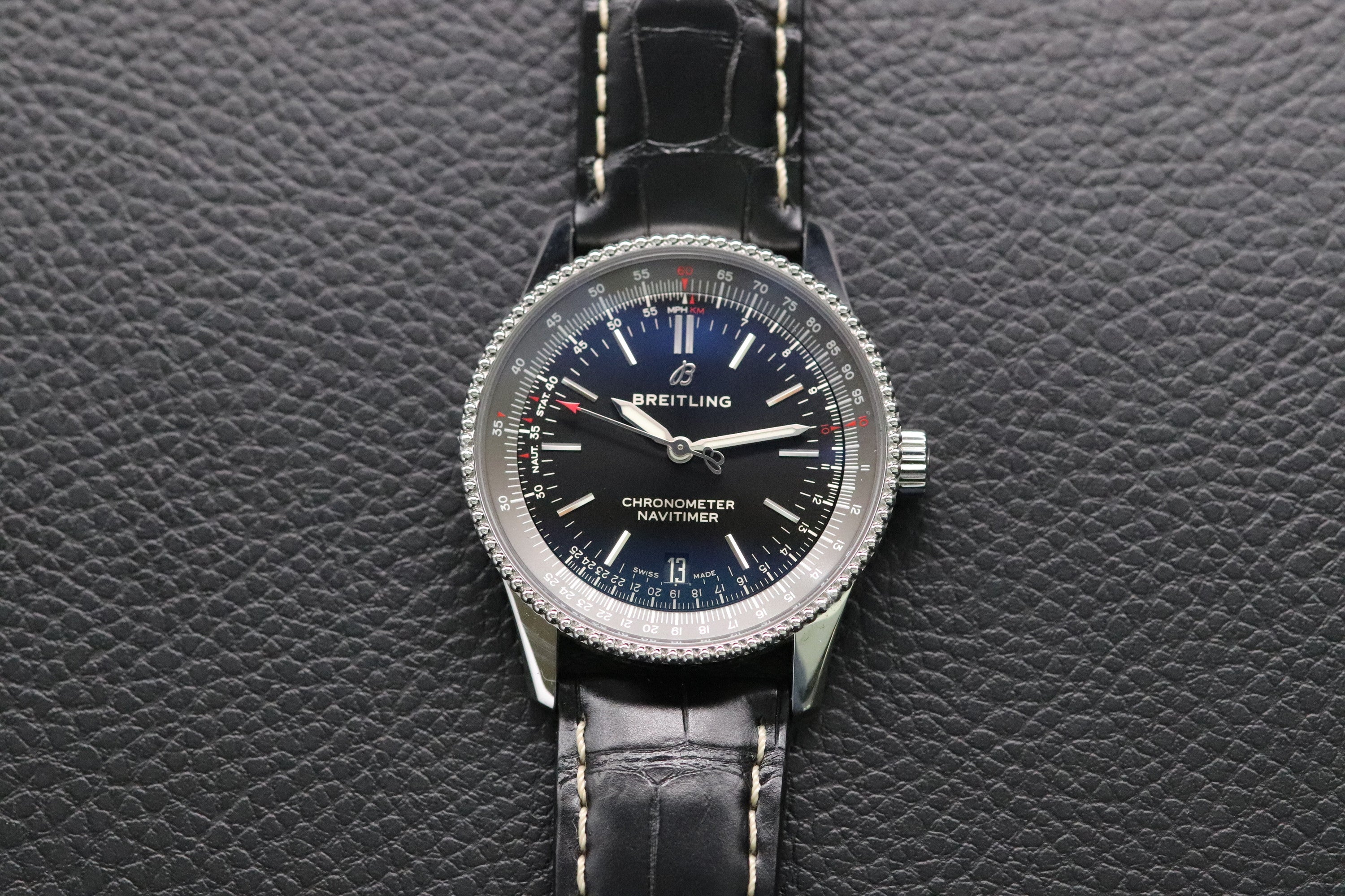 Breitling Navitimer 41 Black A17325 Fullset 2025 Box+Papers