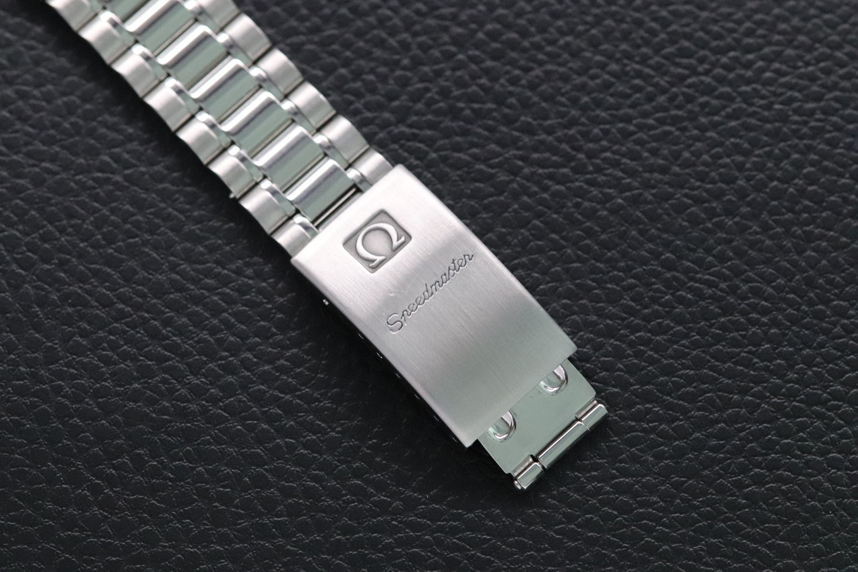 Omega Speedmaster Date 3511.20 Papers 1999 Albino