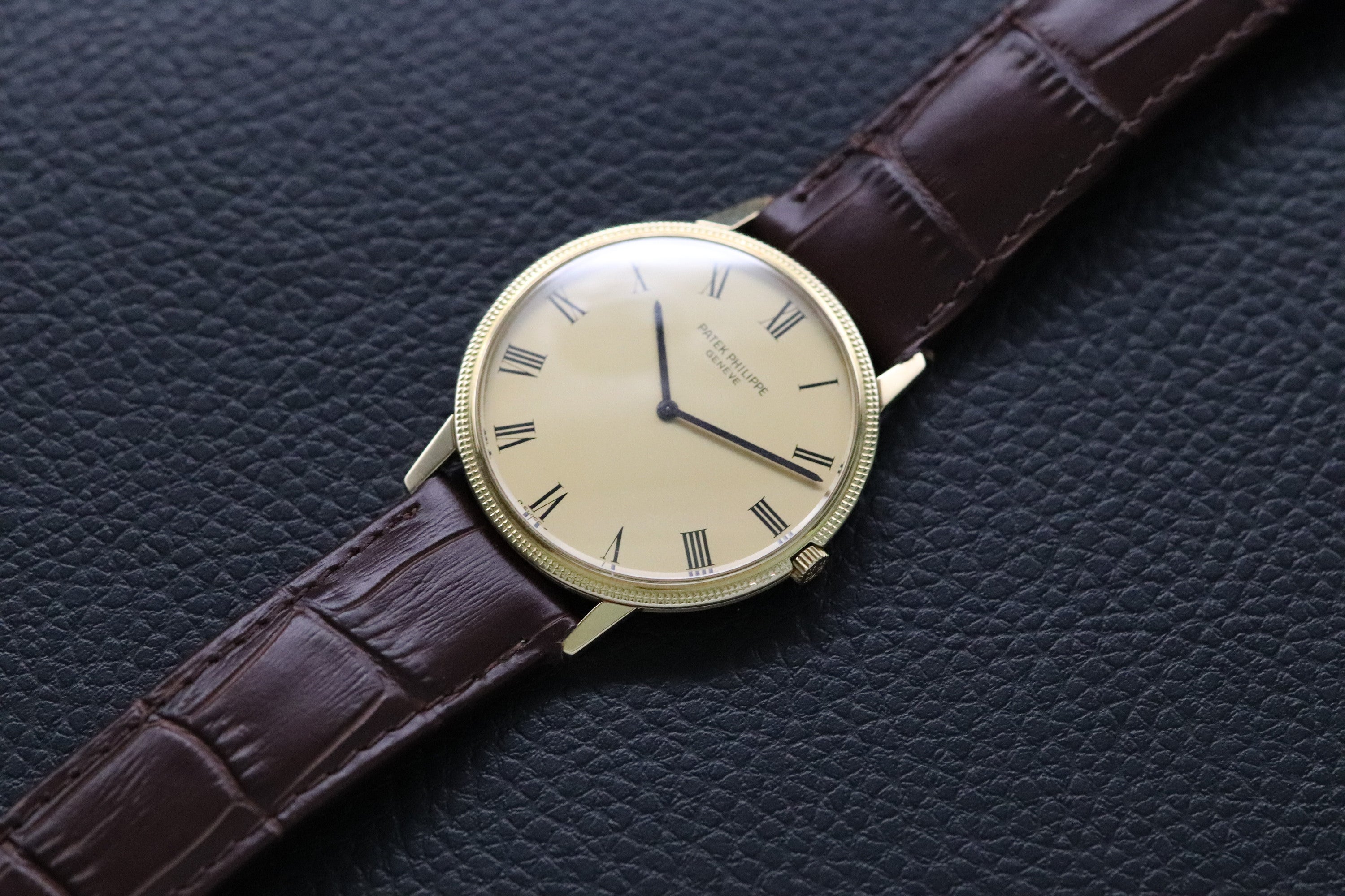 Patek Philippe Calatrava Automatic 3590 Gold 18kt Clous De Paris