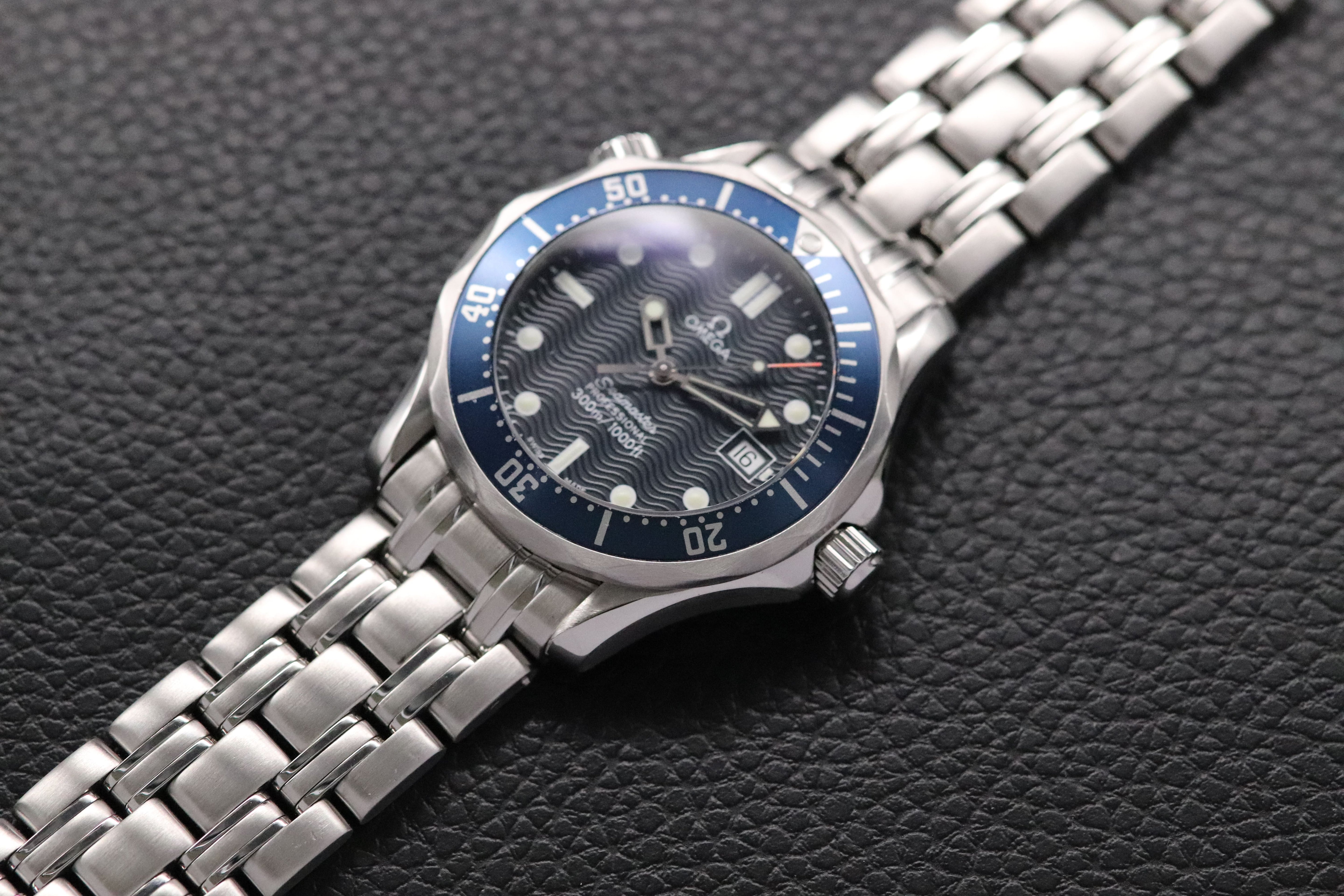 Omega Seamaster 300 2561.80 Blue Dial 1998