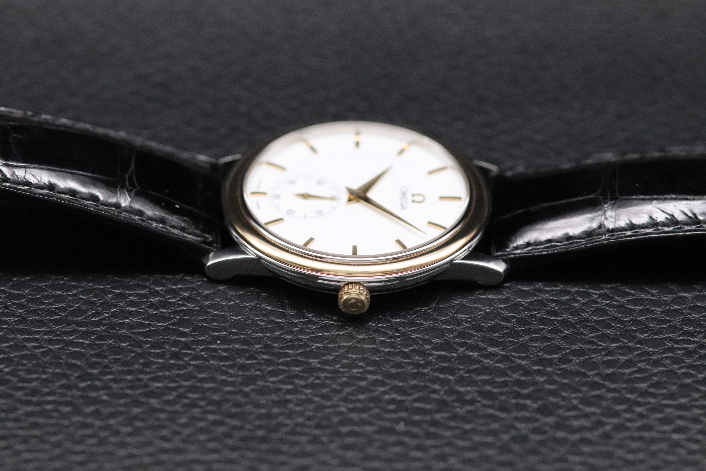 Omega De Ville 4720.21.01 Steel/Gold