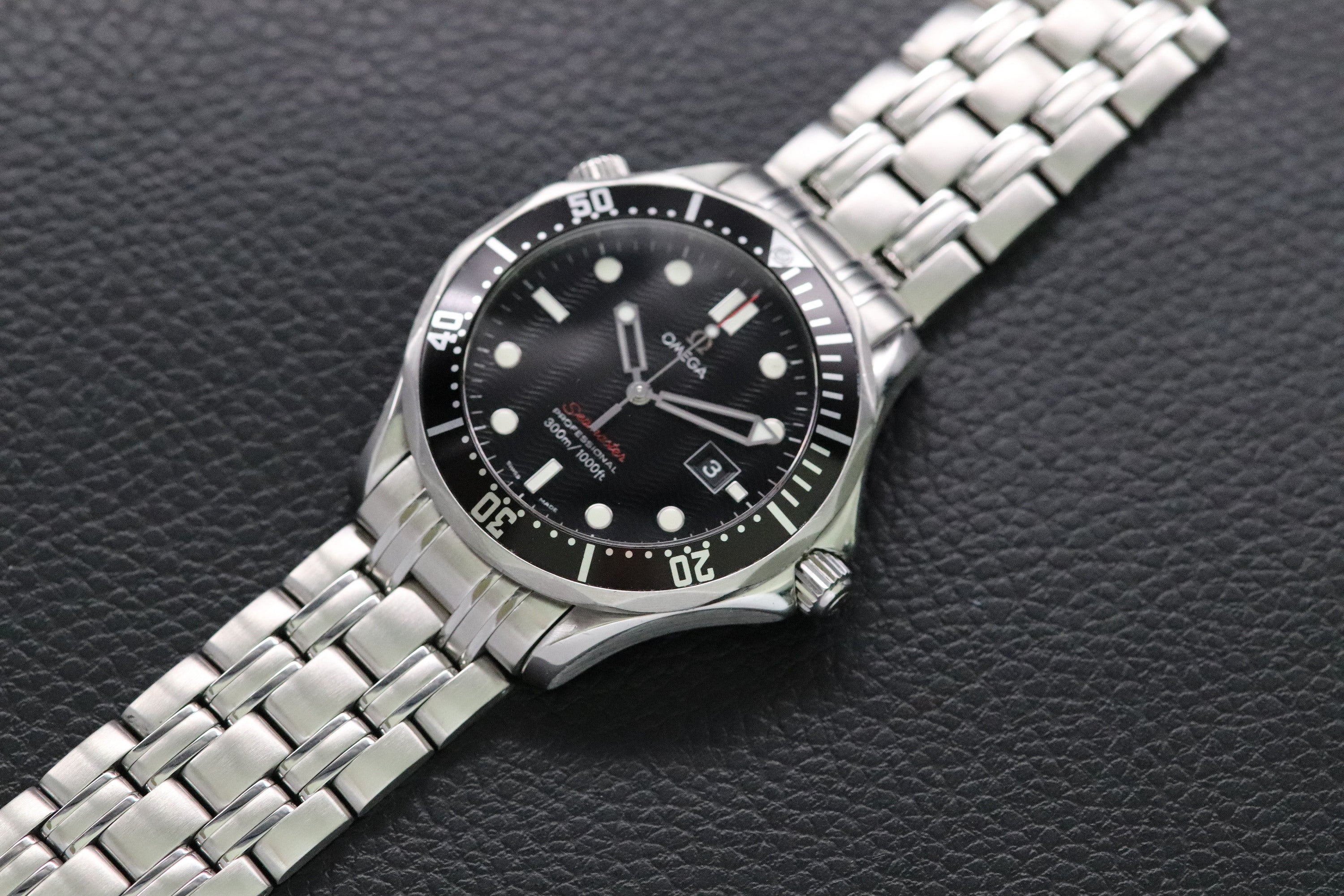 Omega Seamaster Diver 300M 212.30.41.61.01.001 Black Dial 2016