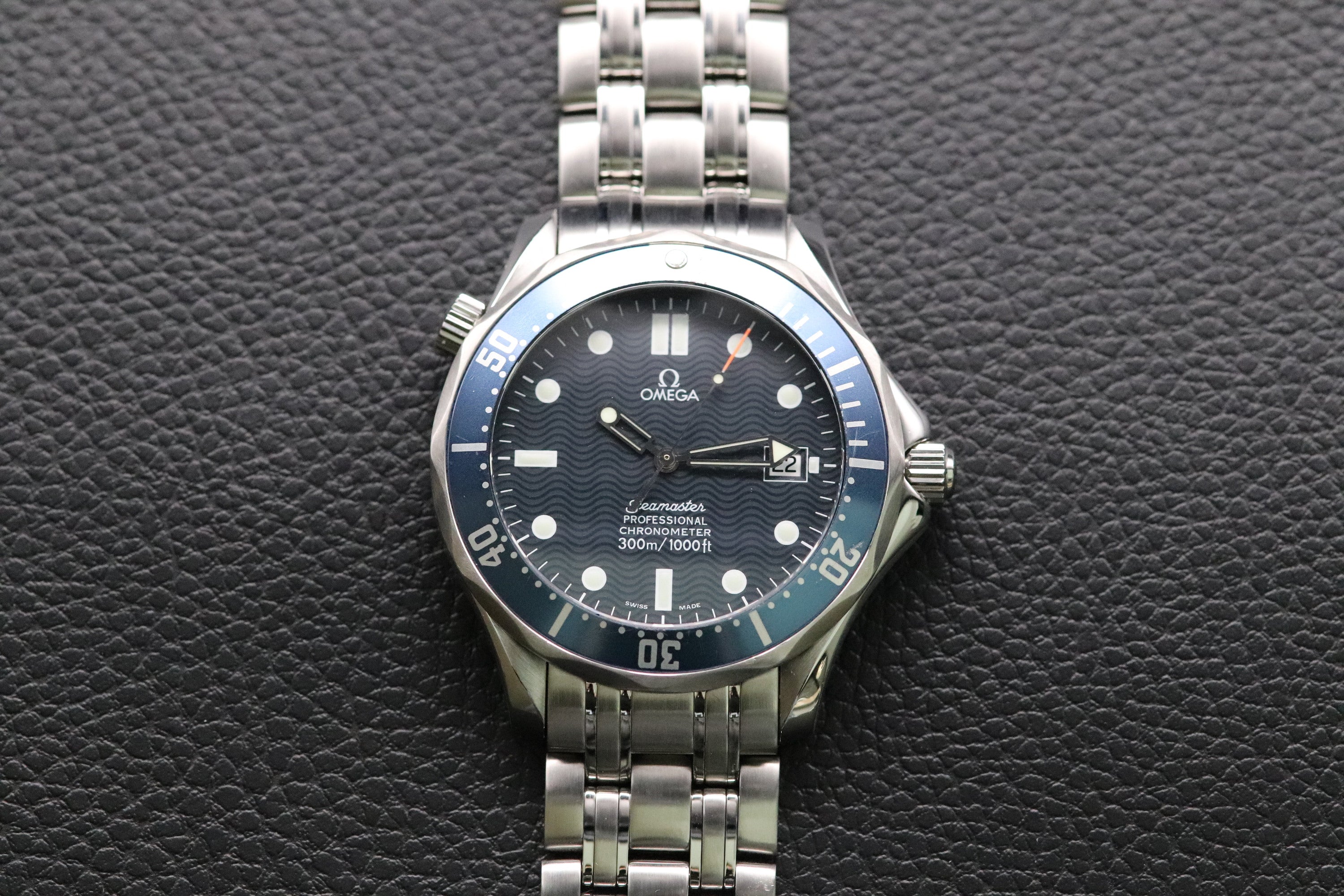 Omega Seamaster 2531.80 James Bond 1999 Papers