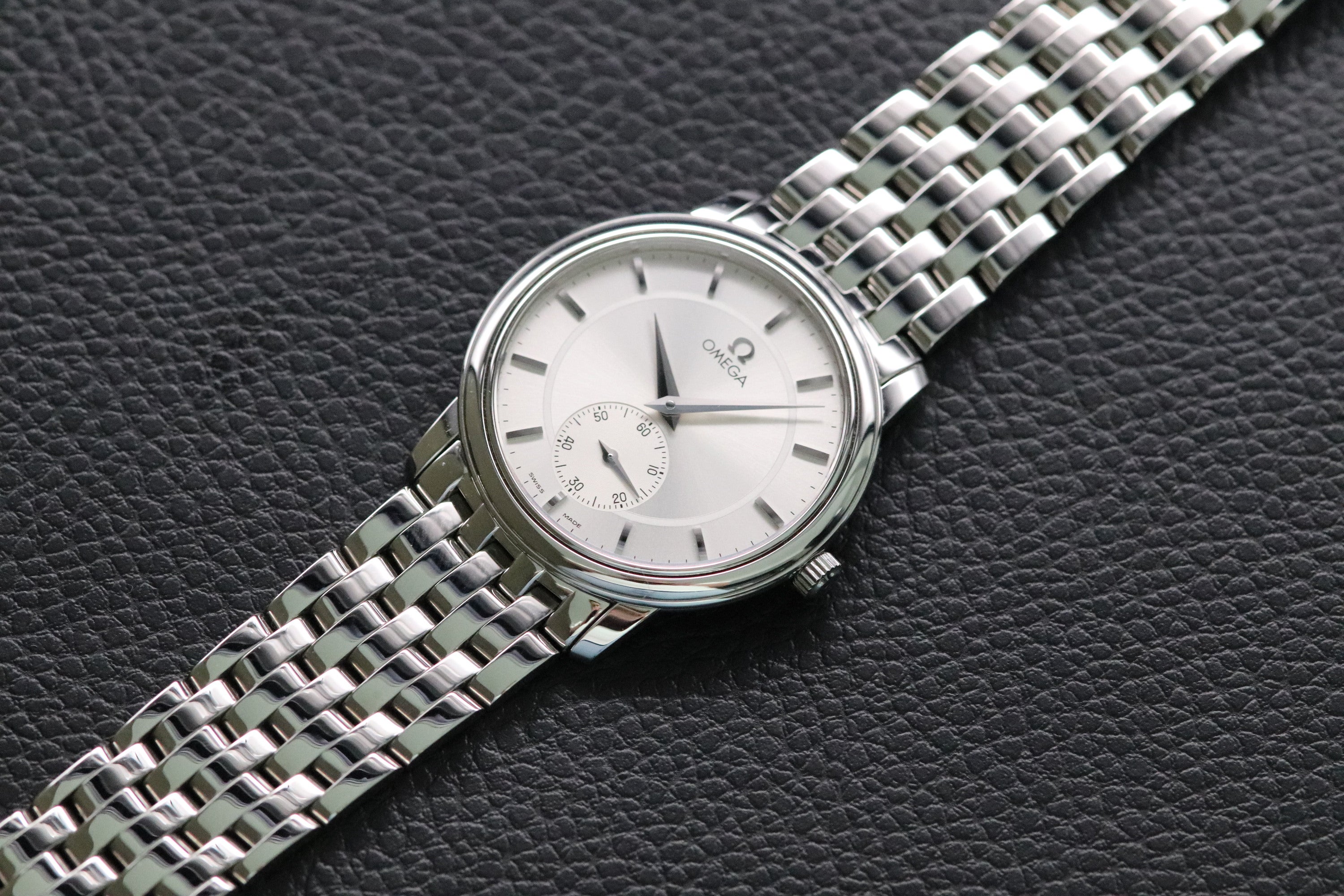 Omega De Ville 4520.31 Silver Dial 1993