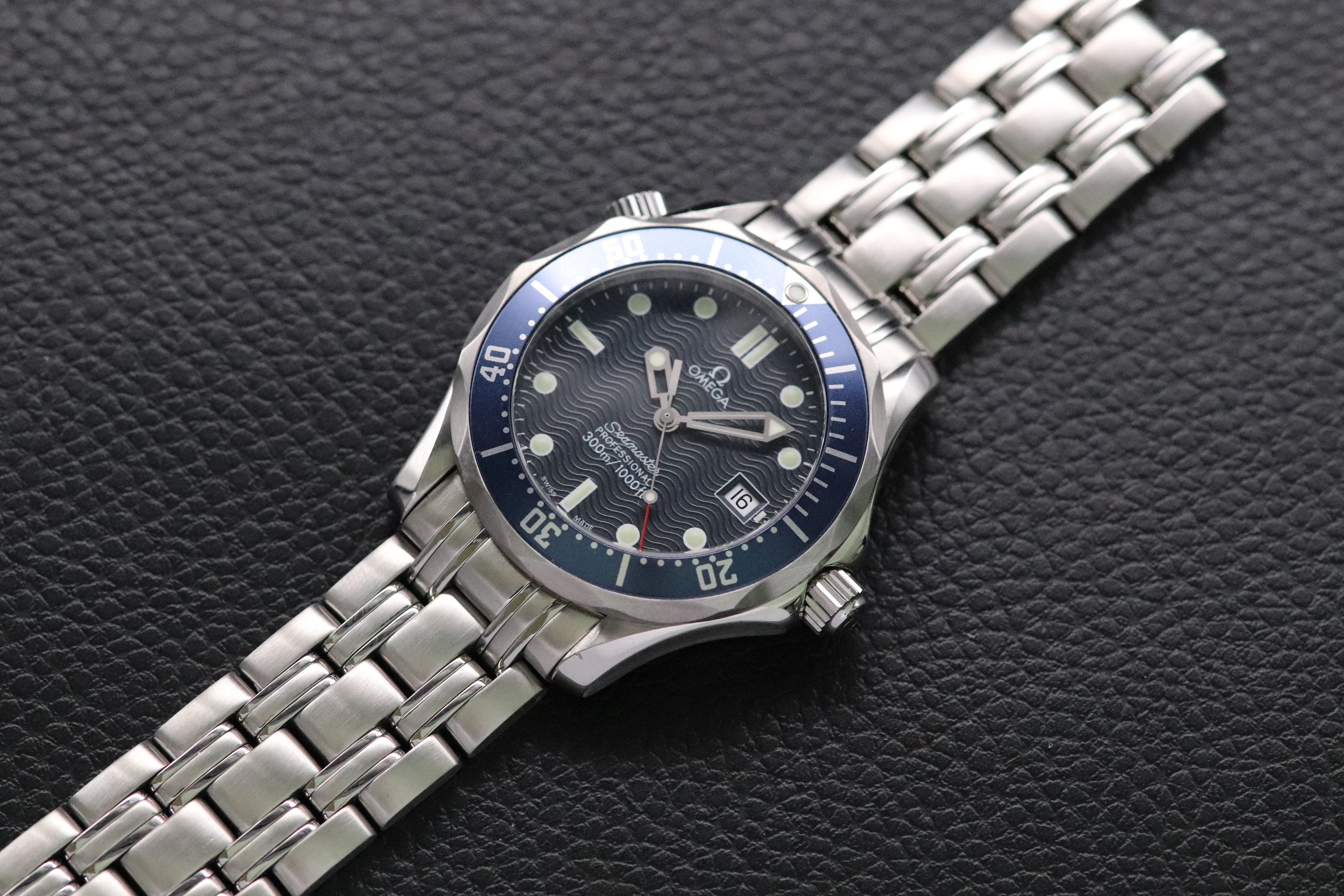 Omega Seamaster 300 2561.80 Blue Dial 2000 Paper