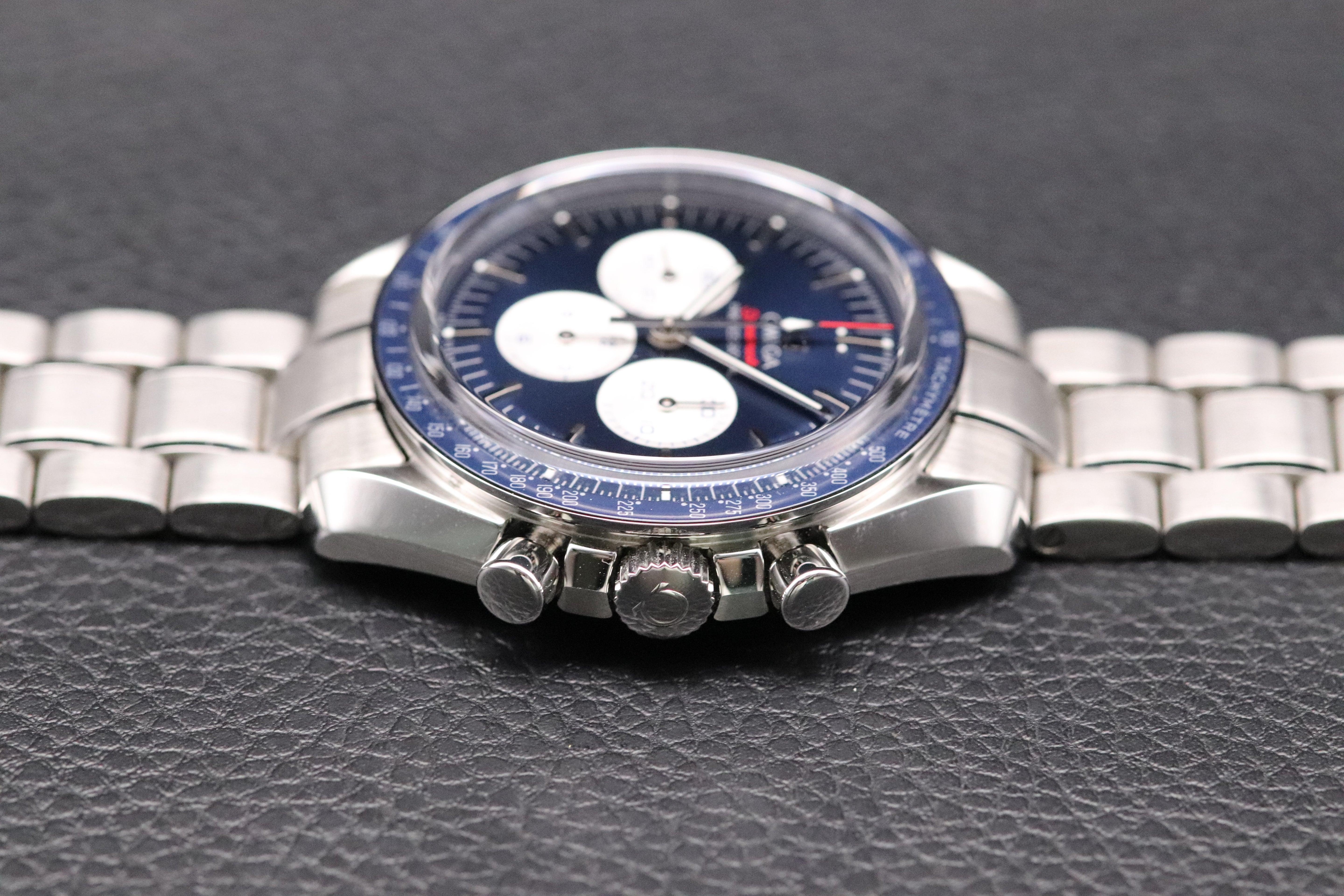 Omega Speedmaster Tokyo Olympics 522.30.42.30.03.001 Fullset 2019 Box+Paper