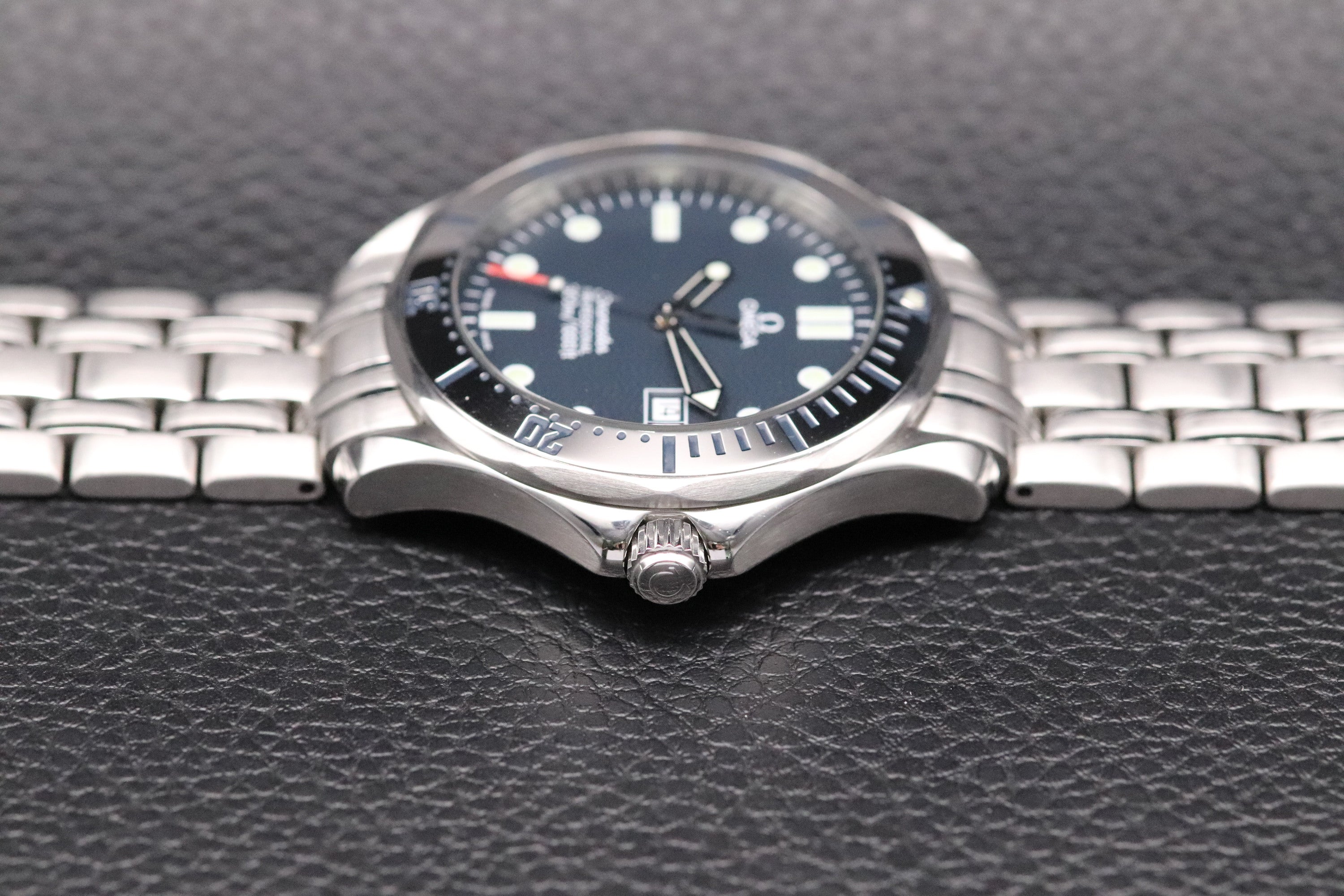 Omega Seamaster 300 2542.80 Blue Dial 1998
