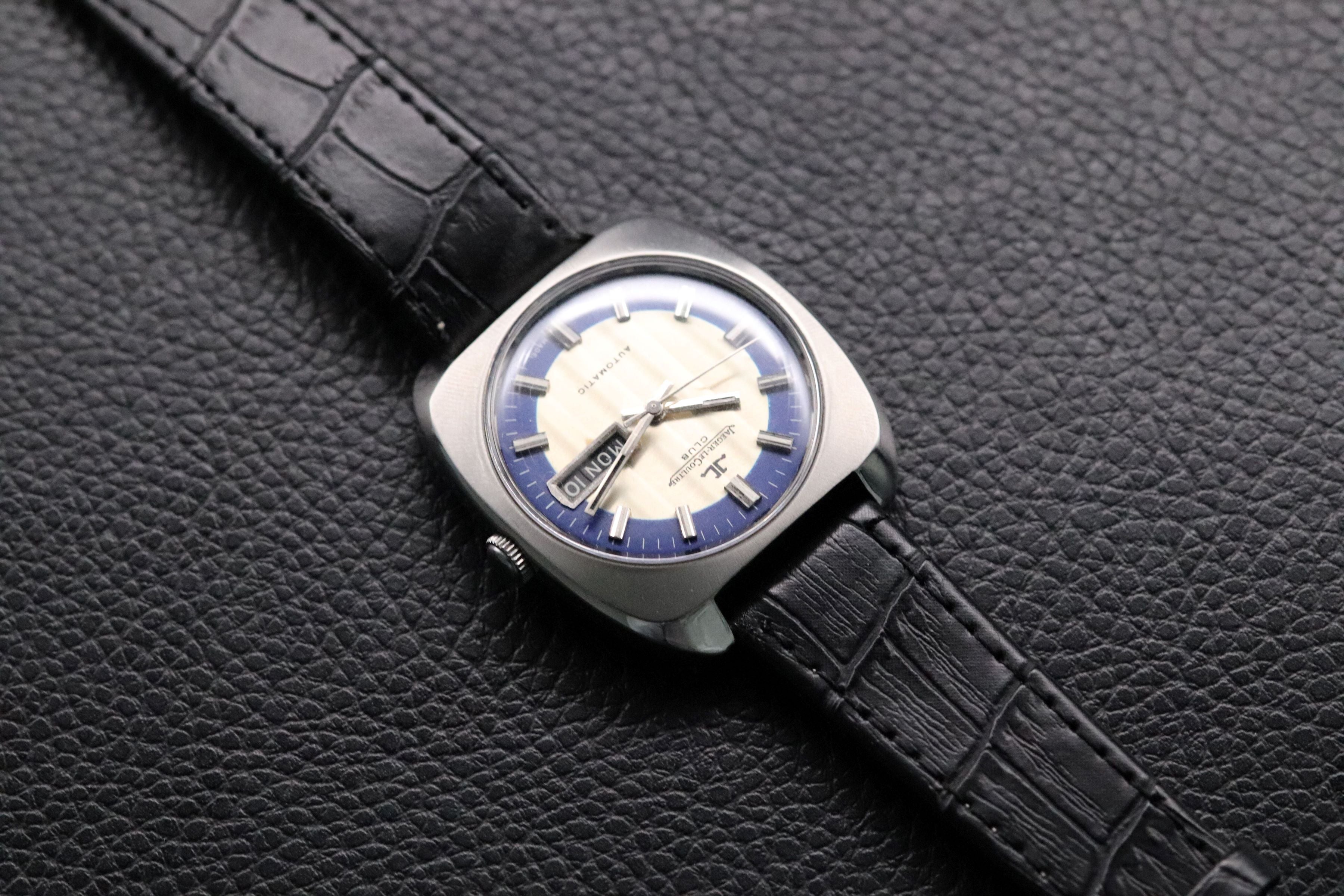 Jaeger-LeCoultre Club E300305 Day Date Blue Automatic 1972 Sector