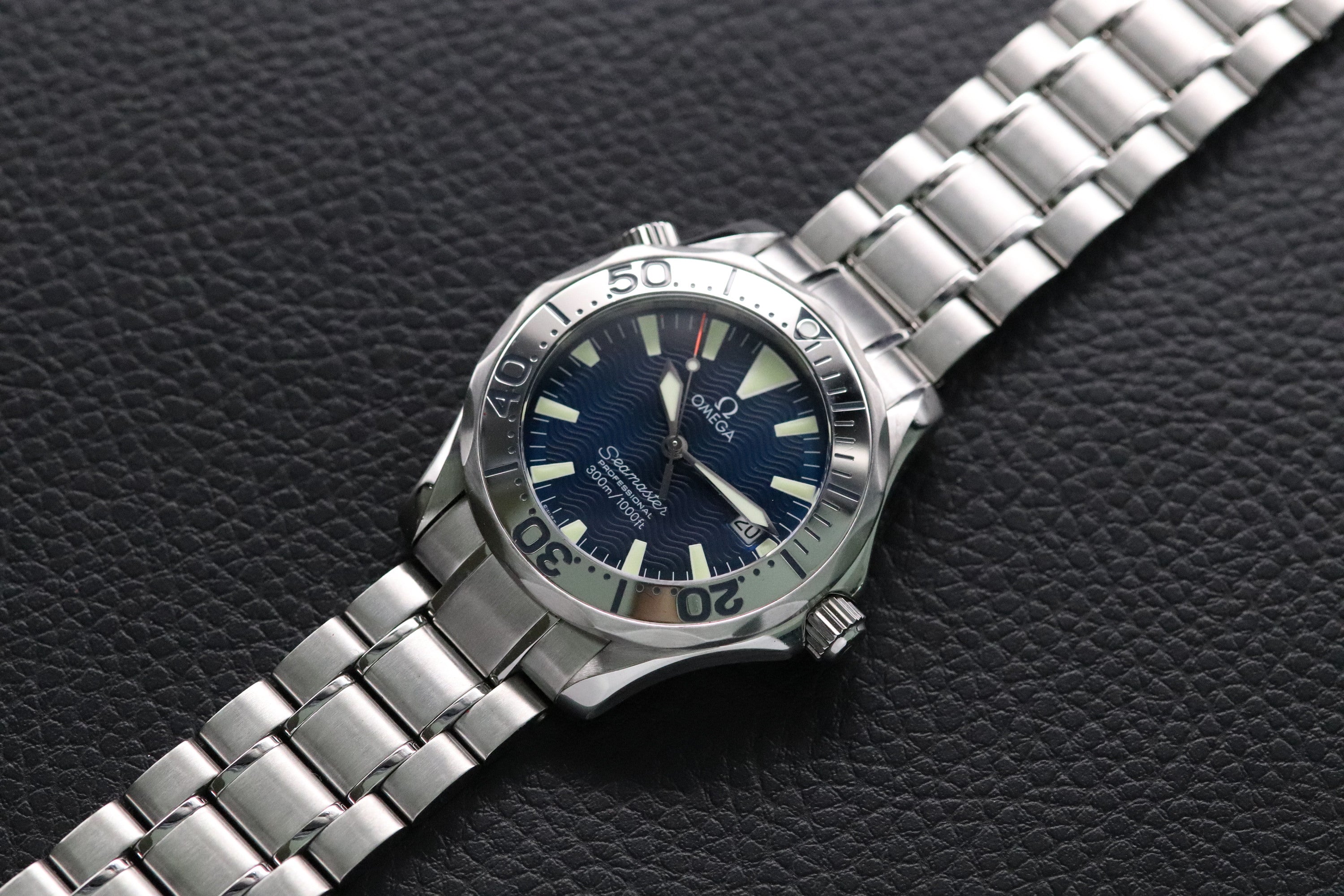 Omega Seamaster 300 2263.80 Fullset 2001 Box+Papers