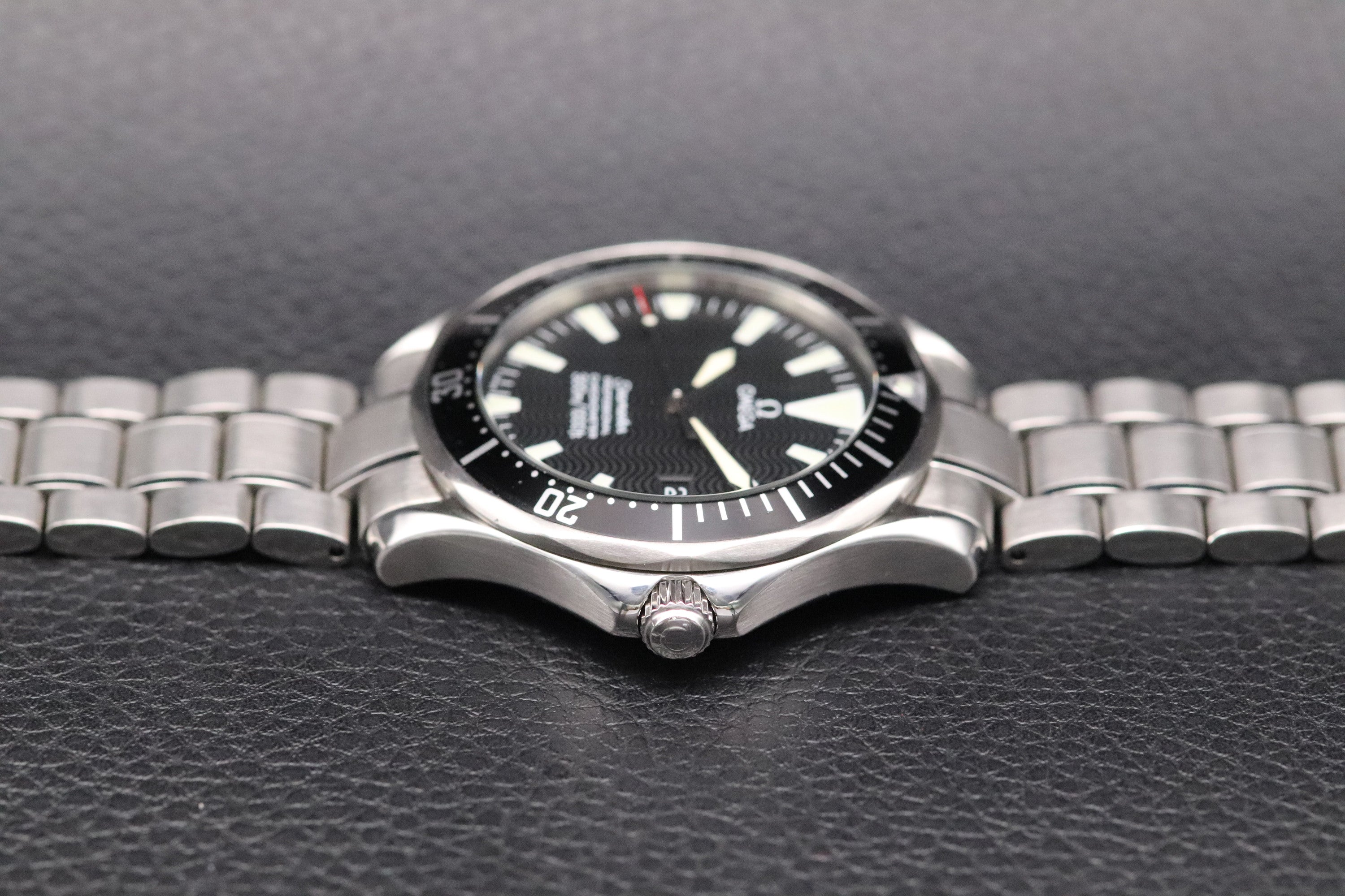 Omega Seamaster 300 2254.50 Black Dial 1999