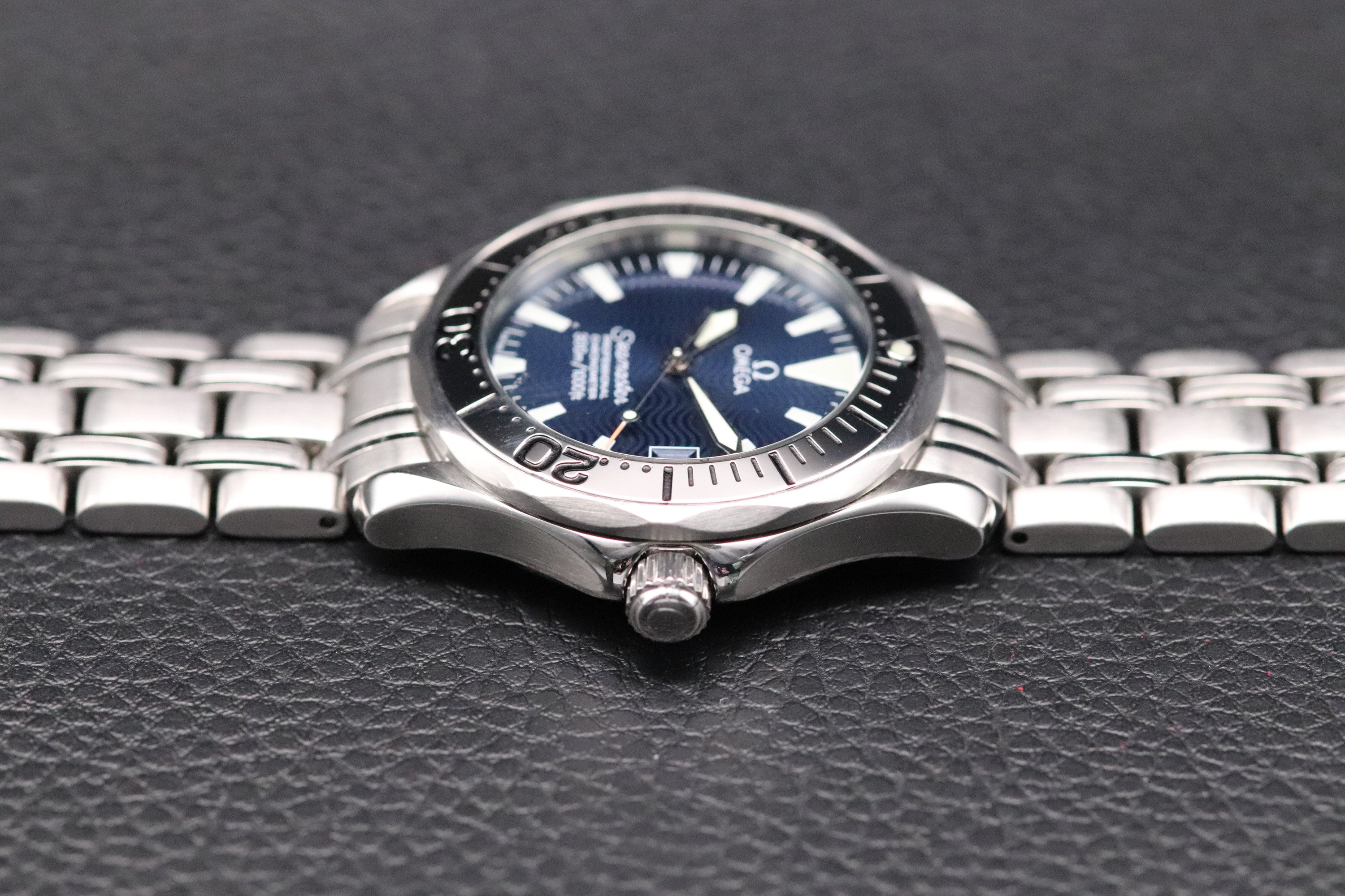 Omega Seamaster 300 2554.80 Blue Dial 1999