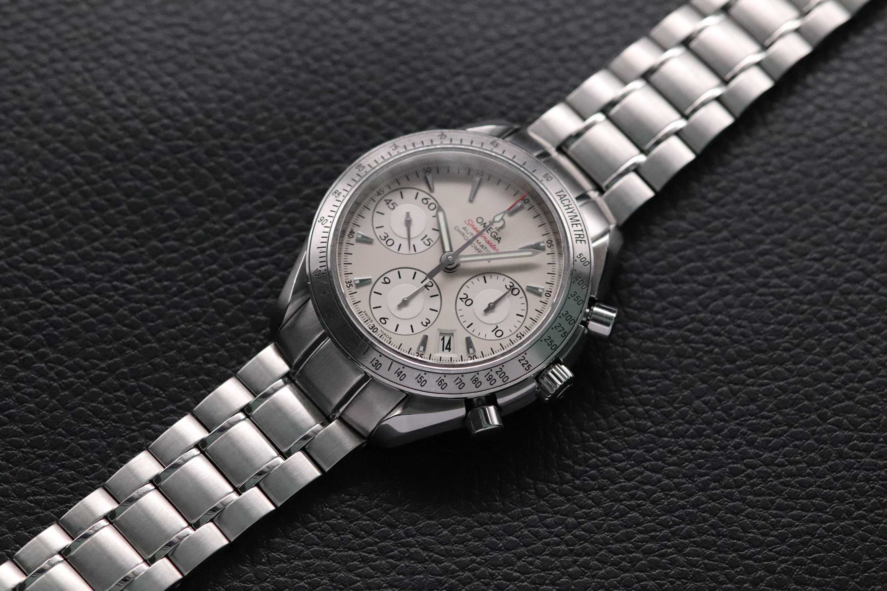 Omega Speedmaster Date 323.10.40.40.02.001 Fullset 2015 Box+Paper