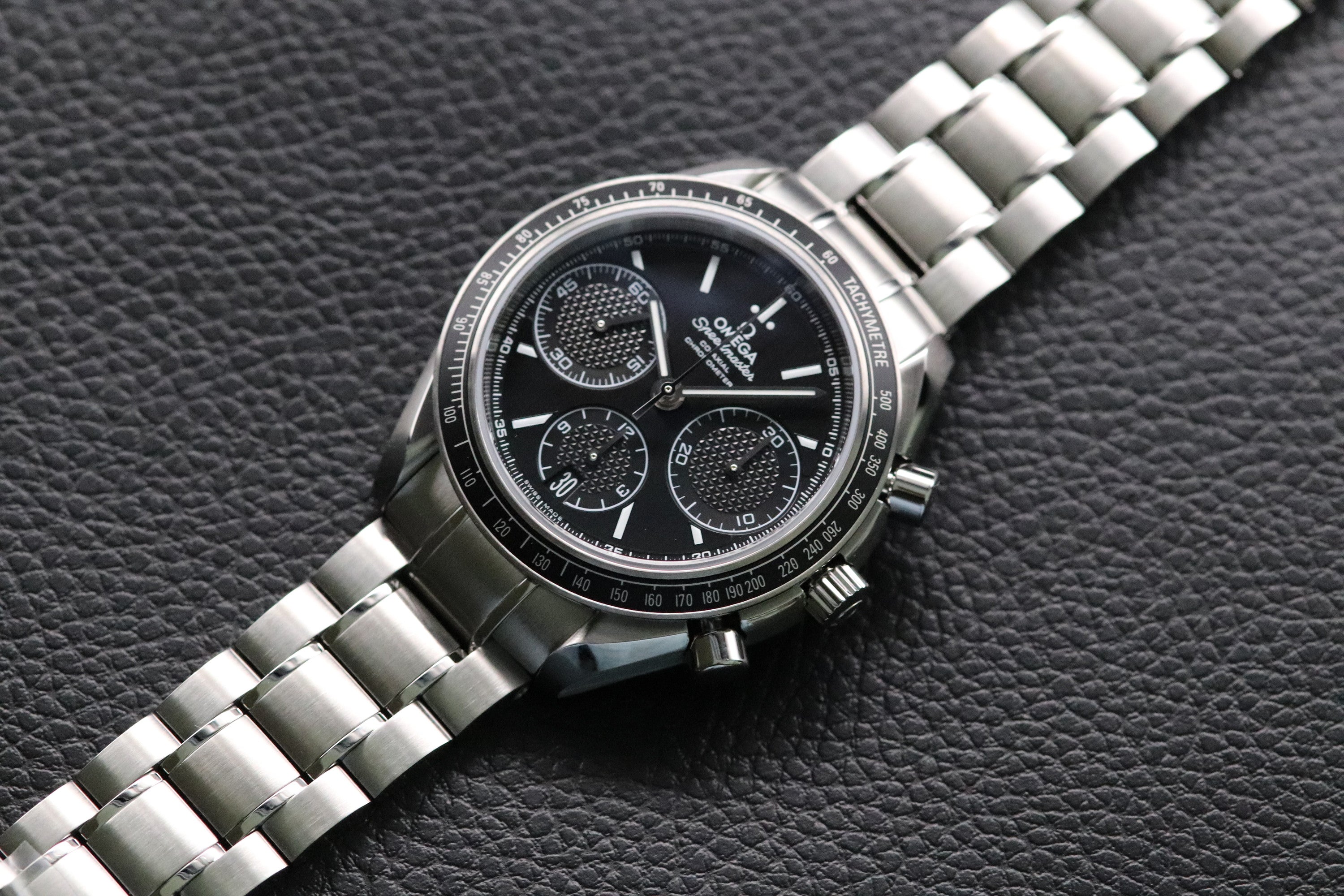 Omega Speedmaster Racing 326.30.40.50.01.001 Fullset 2025 Box+Paper