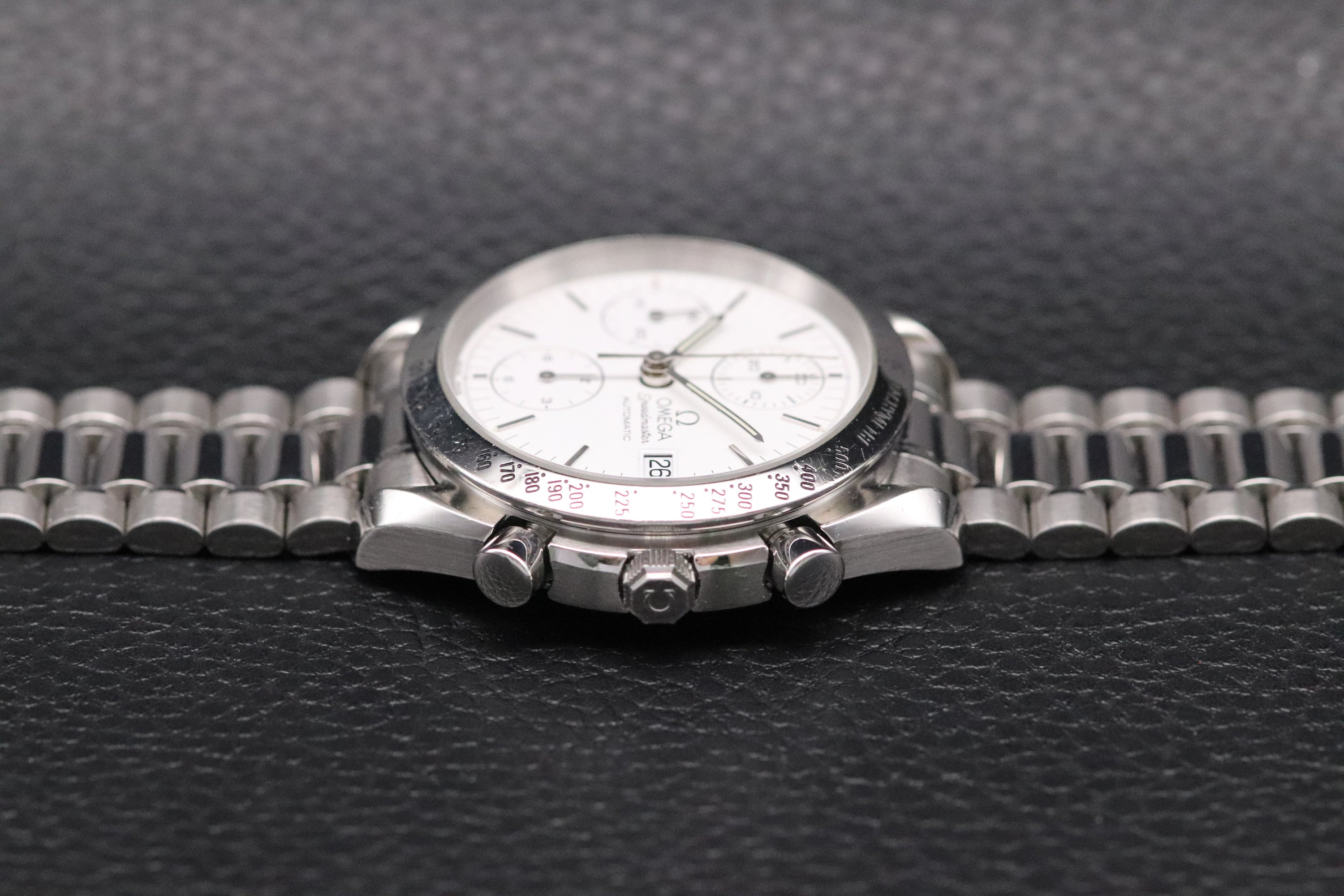 Omega Speedmaster Date 3511.20 White Dial 1998 Albino