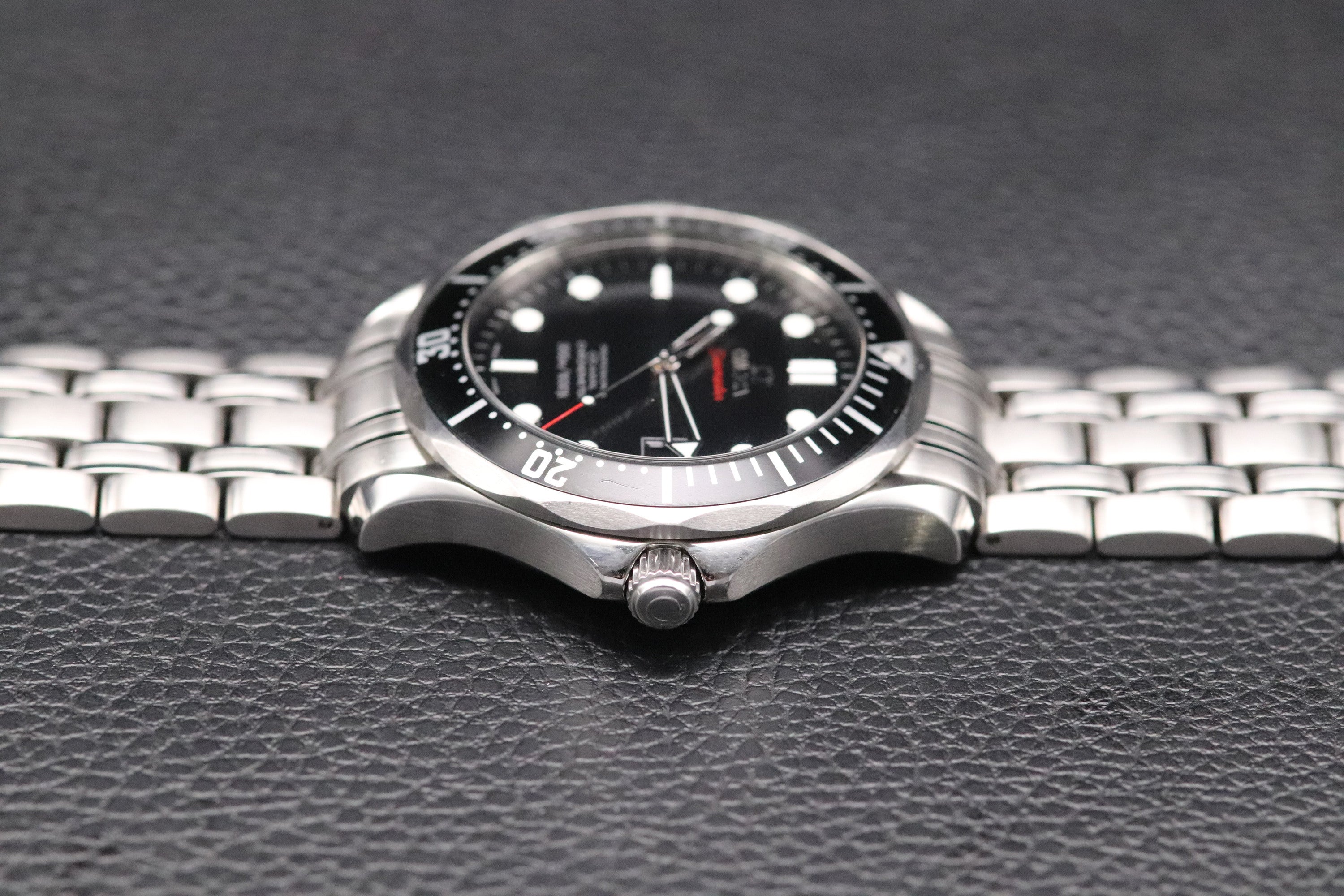 Omega Seamaster 212.30.41.20.01.002 Papers 2012