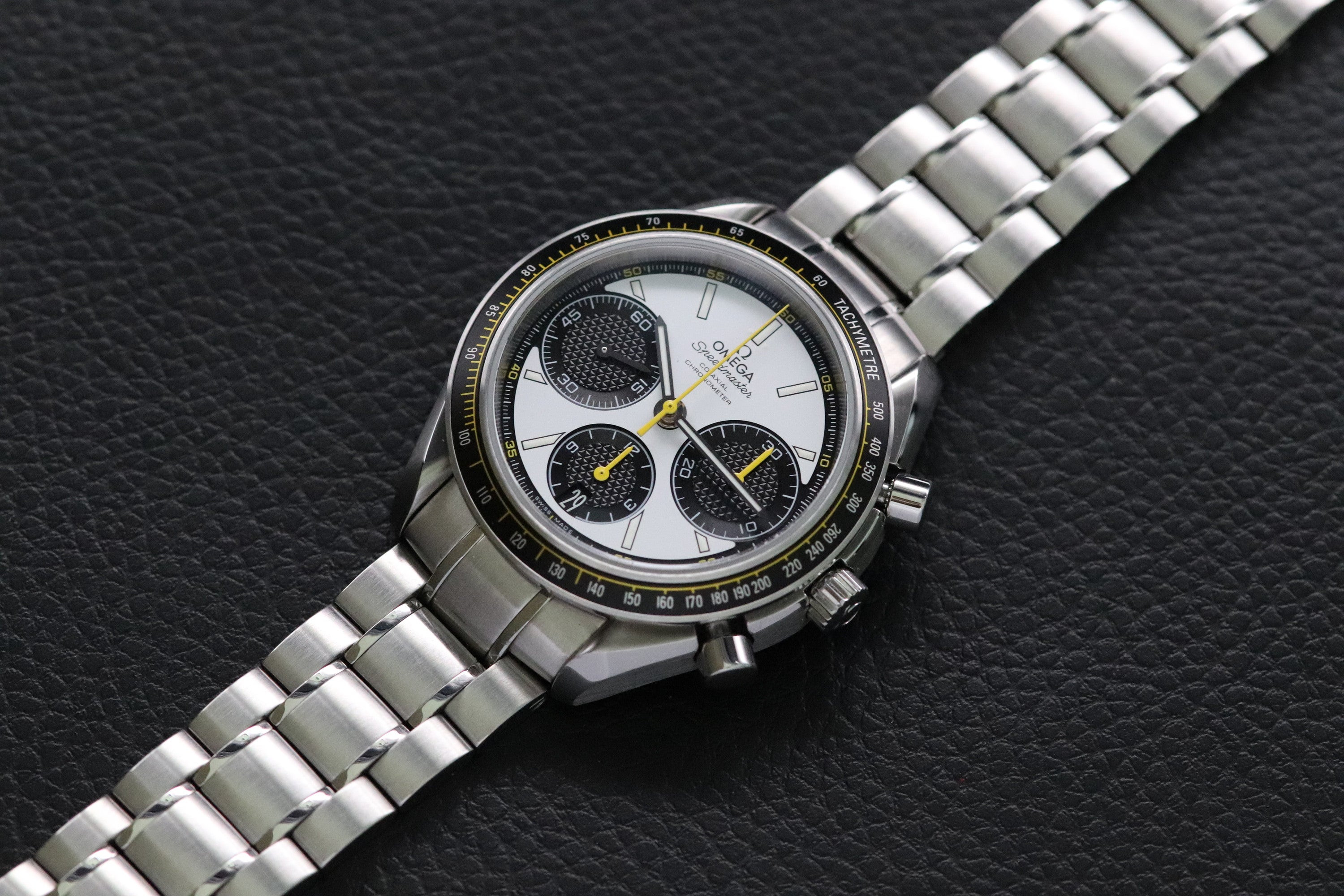 Omega Speedmaster Racing 326.30.40.50.04.001 Fullset 2017 Box+Papers