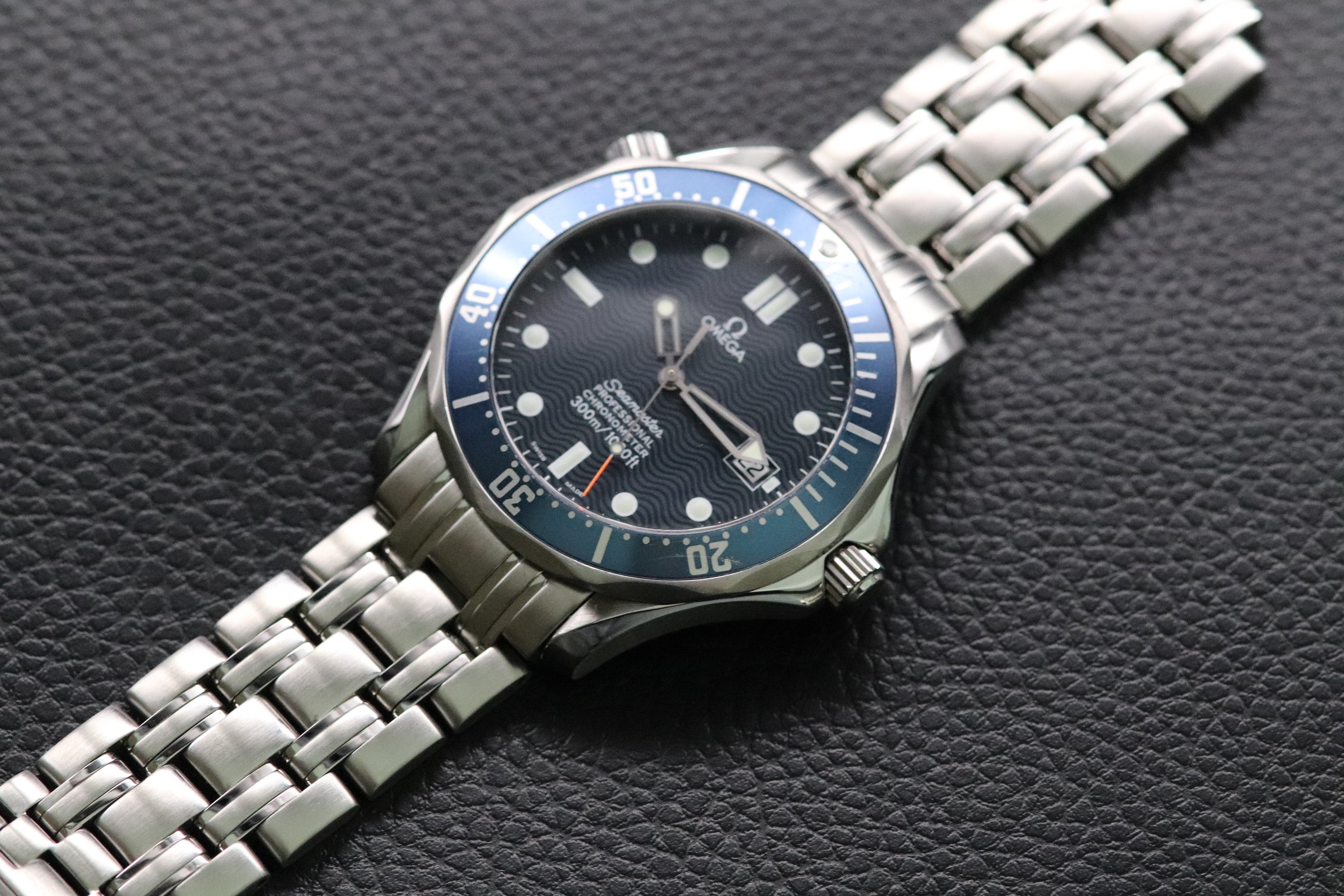 Omega Seamaster 2531.80 James Bond 1999 Papers