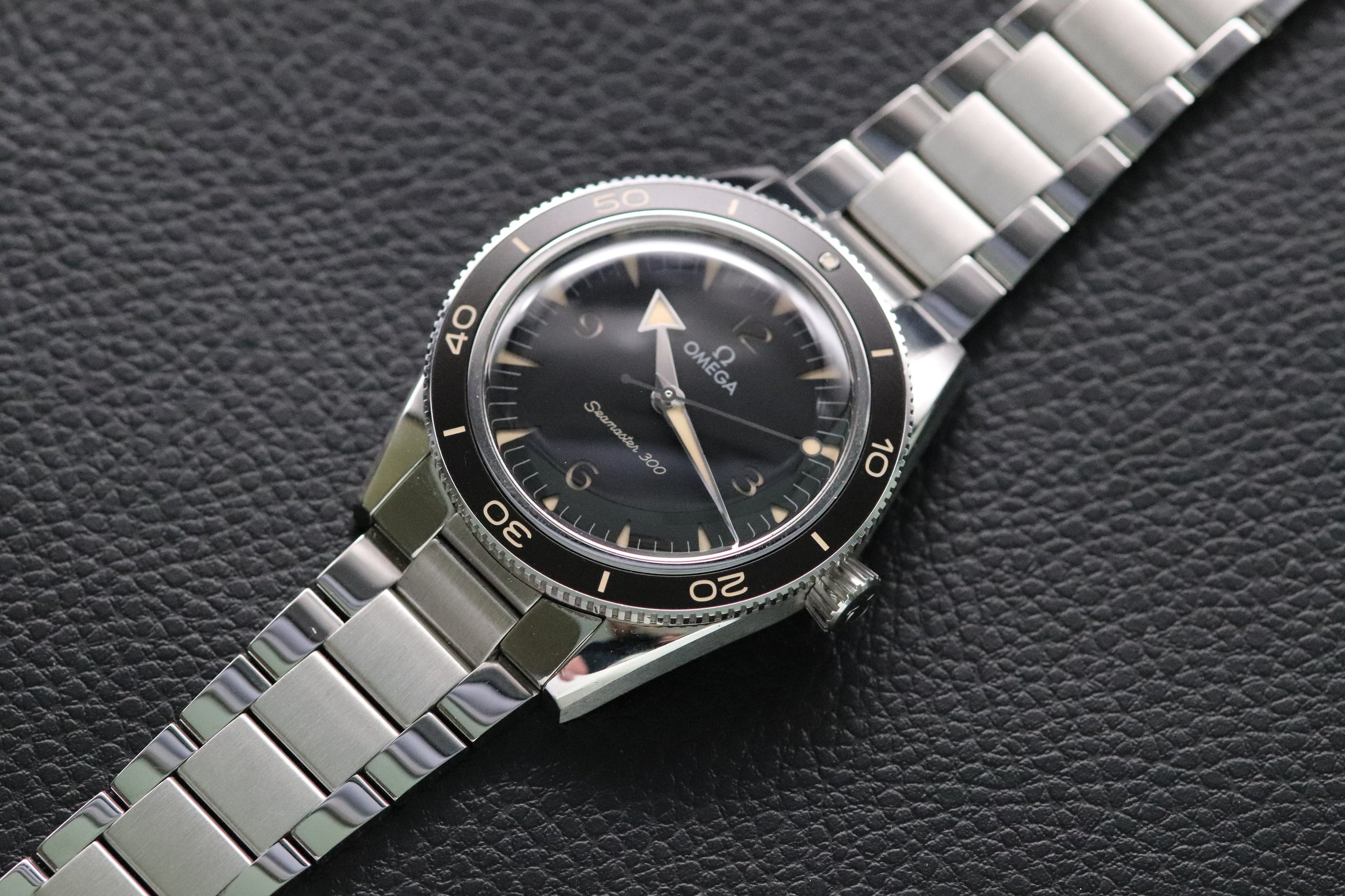 Omega Seamaster 300 234.30.41.21.01.001 Fullset 2022 Box+Papers