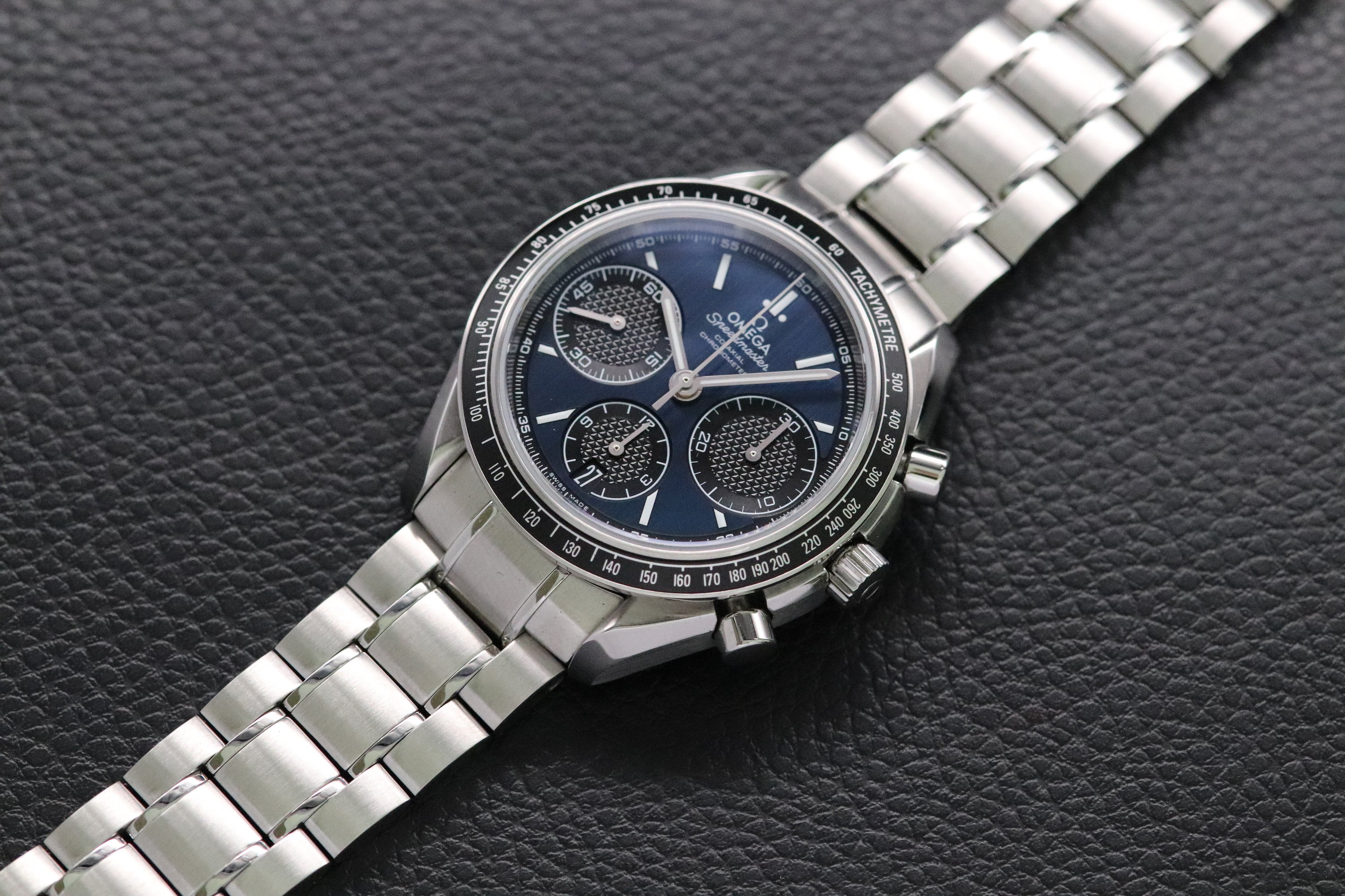 Omega Speedmaster Racing 326.30.40.50.03.001 Fullset 2025 Box+Papers