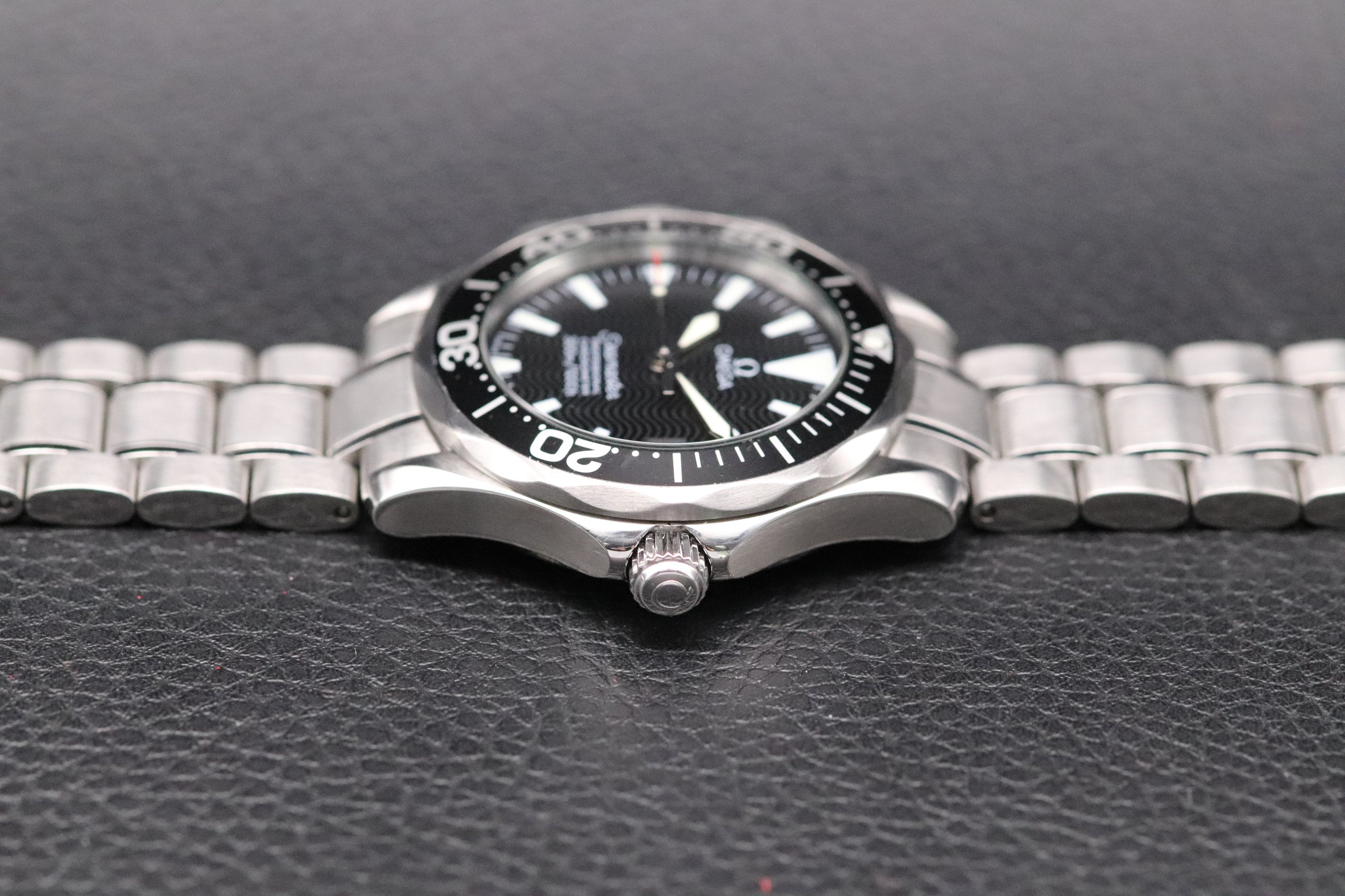 Omega Seamaster 300 2252.50 Diver Mid Size 2006