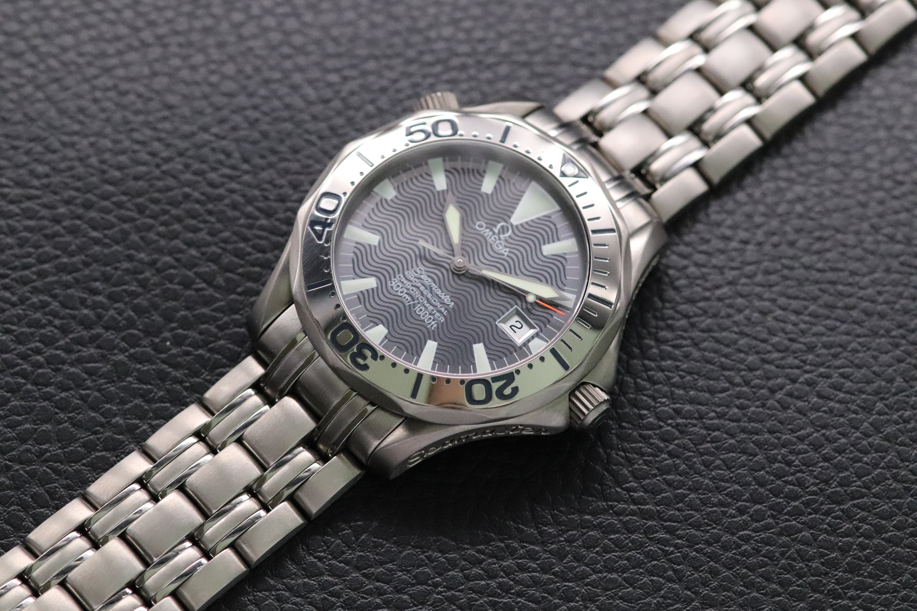 Omega Seamaster 300 2232.30 Titanium 1999 Papers
