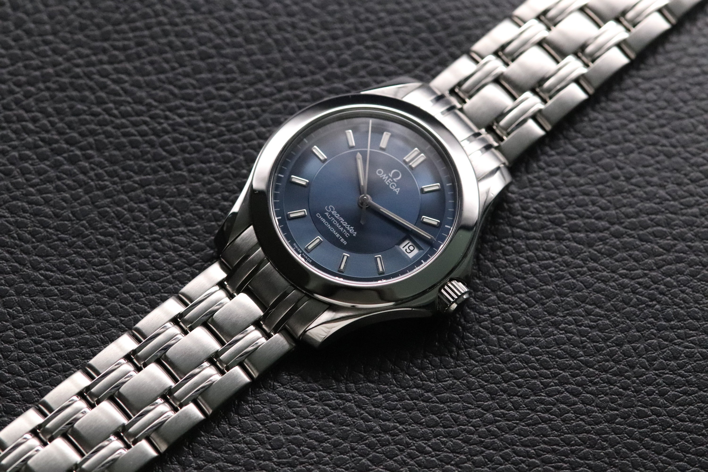 Omega Seamaster 2501.82 Blue Dial Fullset 2002 Box+Papers