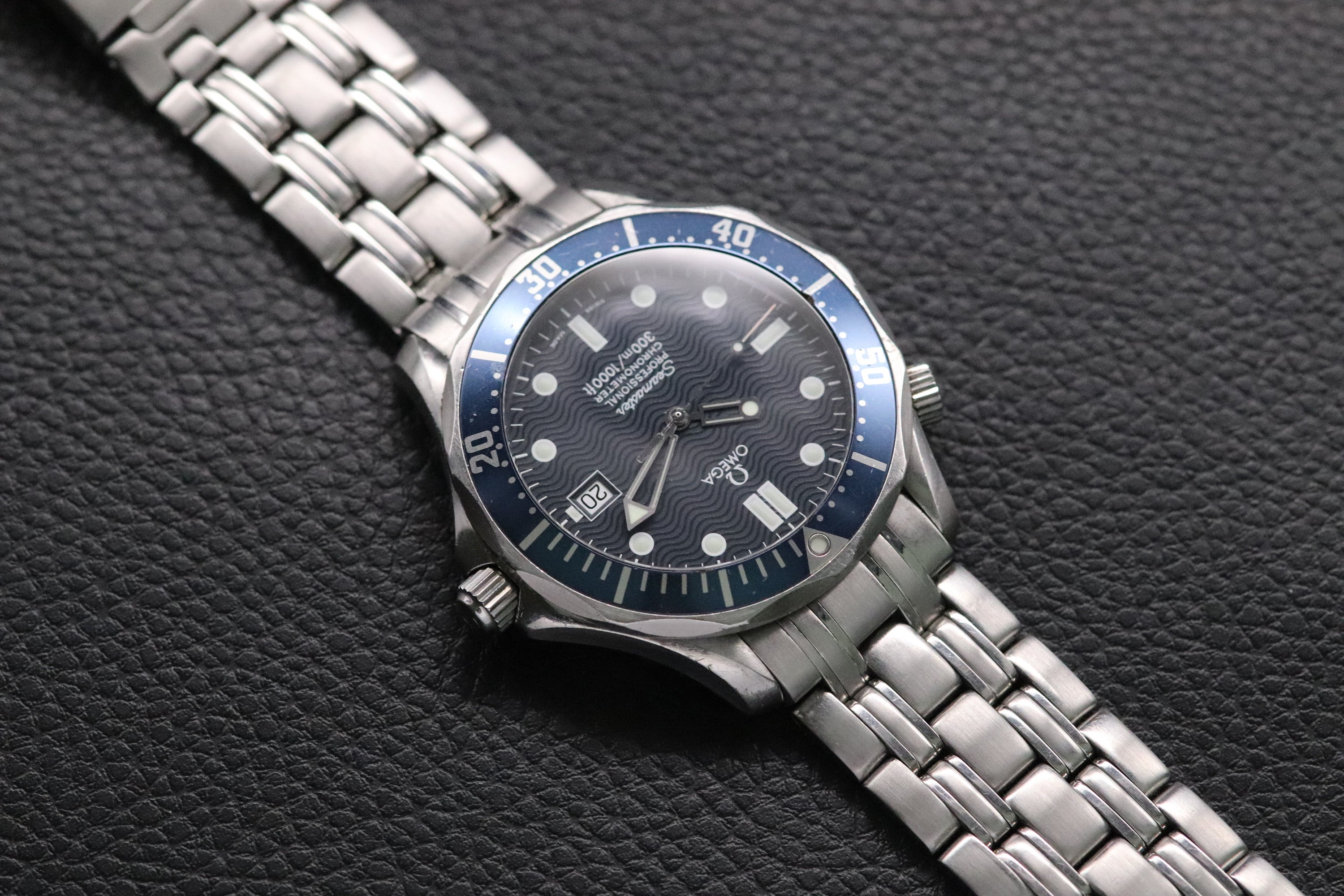 Omega Seamaster James Bond 2531.80 Blue 1999