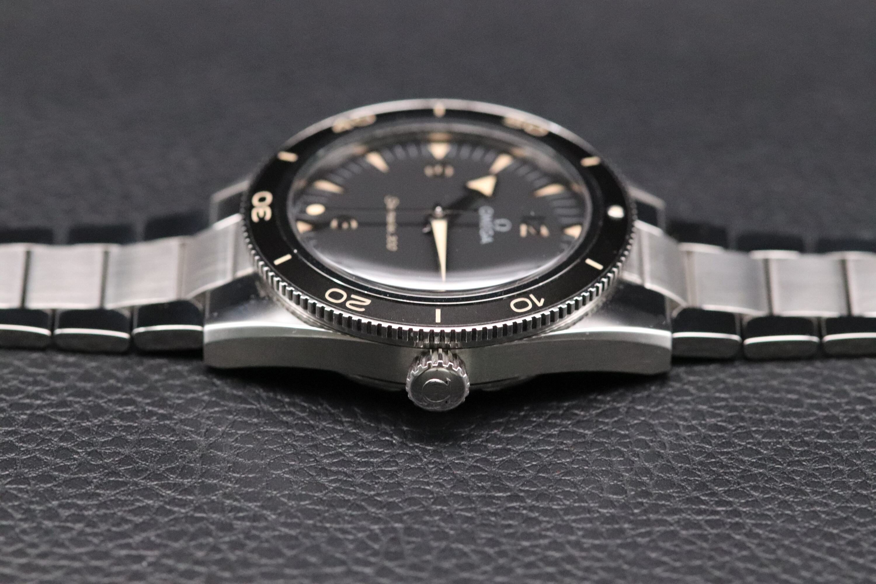 Omega Seamaster 300 234.30.41.21.01.001 Fullset 2022 Box+Papers