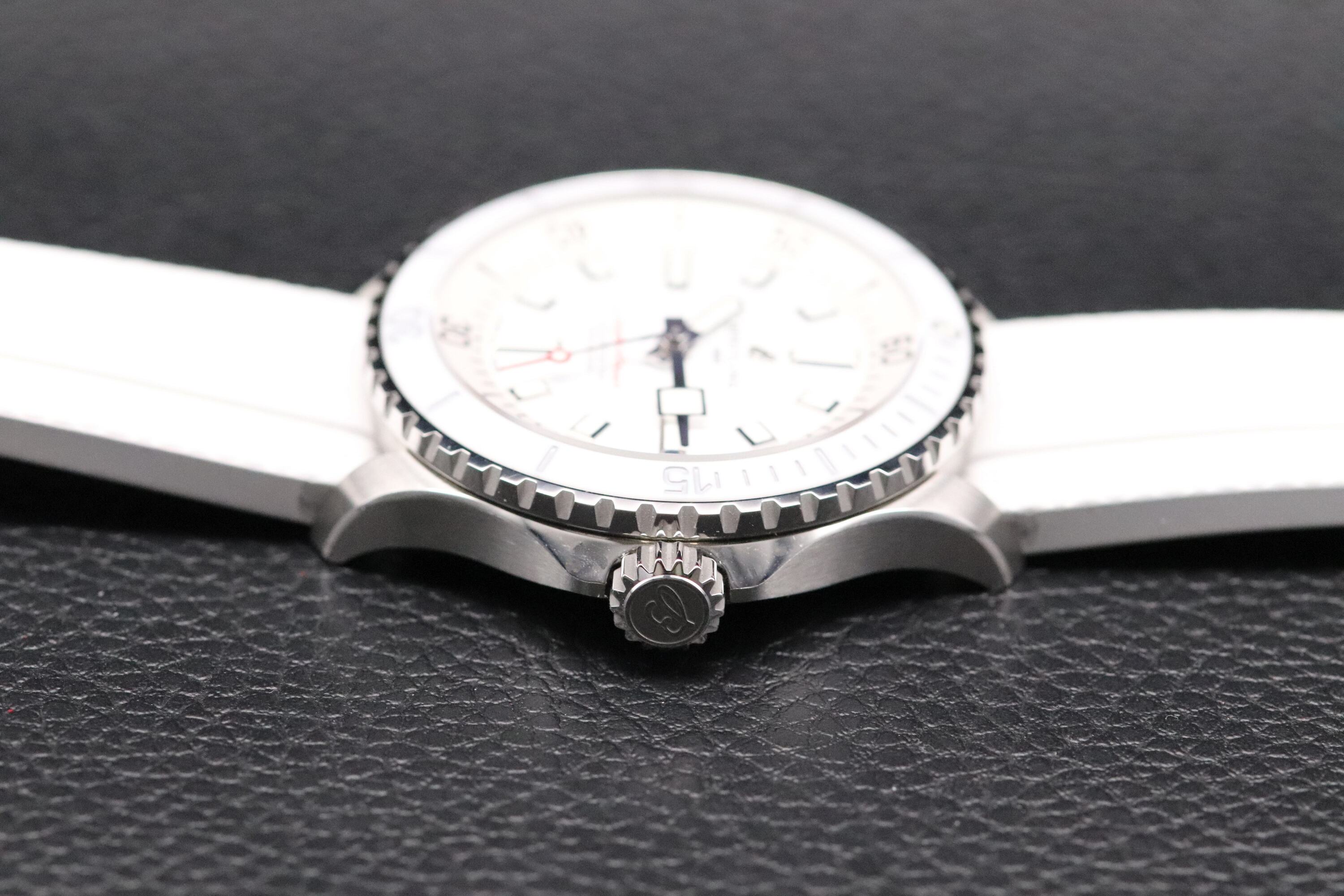 Breitling Superocean 42 A17375 Rubber Fullset 2022 Box+Paper