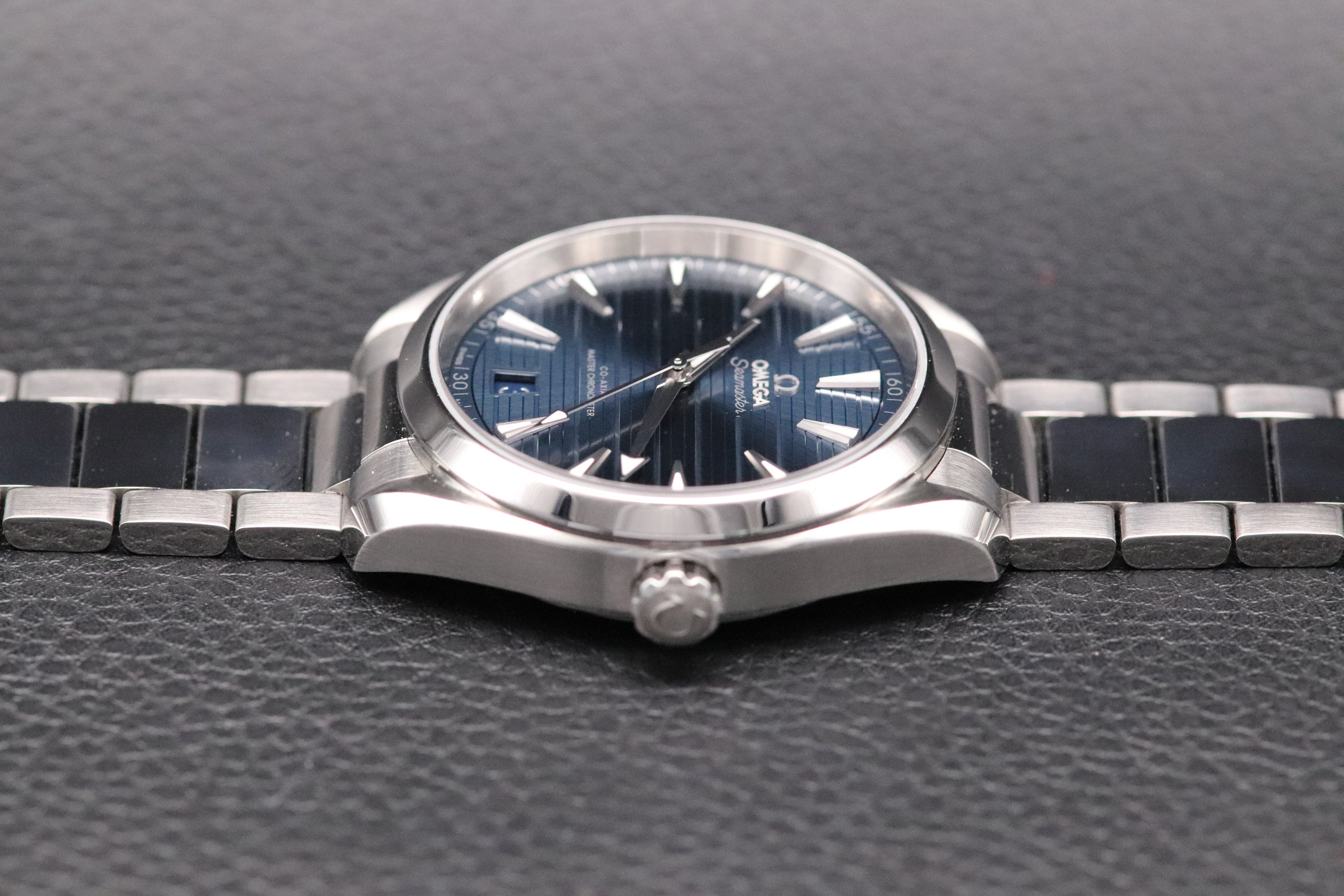 Omega Seamaster Aqua Terra 220.10.41.21.03.004 Fullset 2025 Box+Papers
