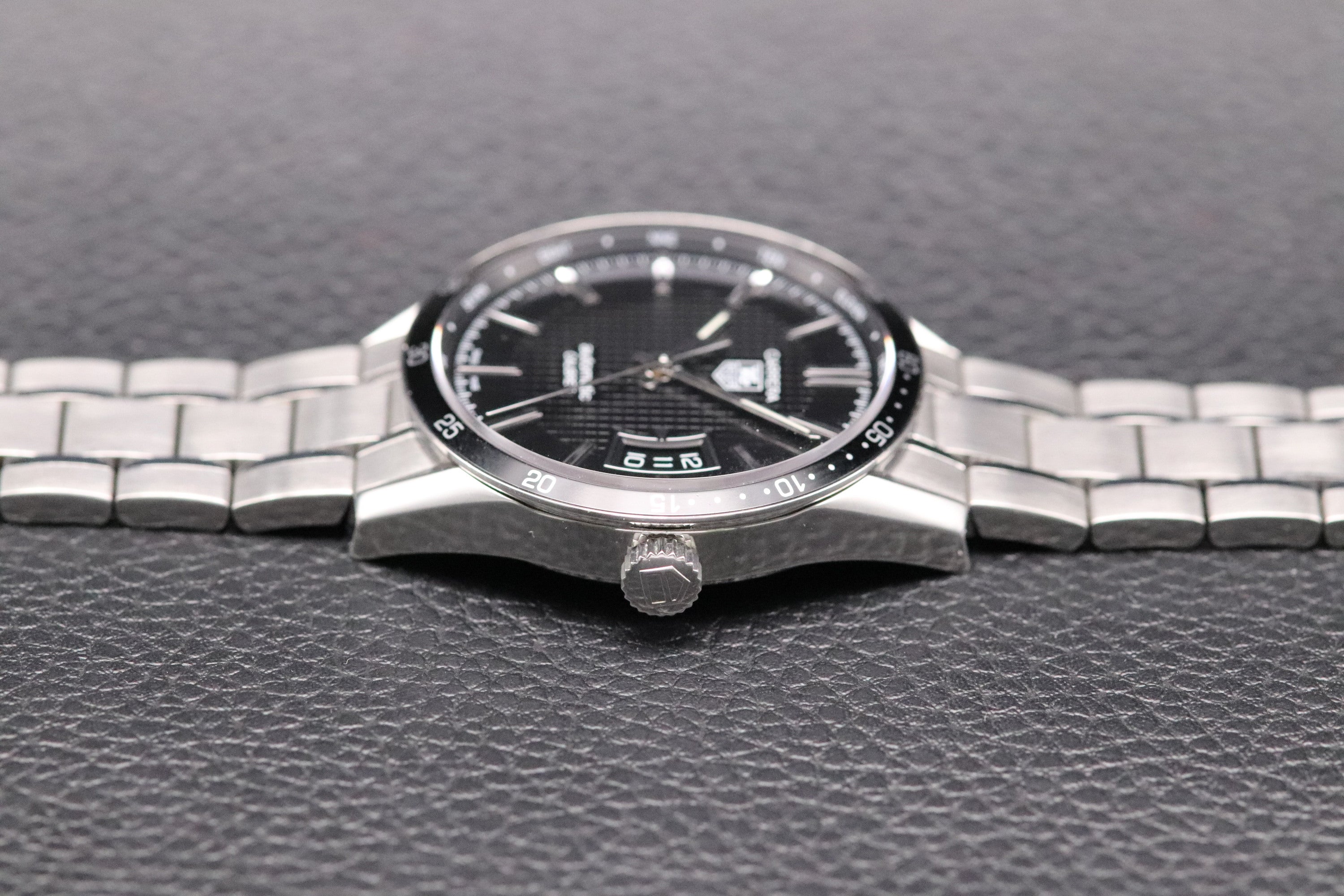 Tag Heuer Carrera Calibre 5 WV211M Black Dial 2010 Papers