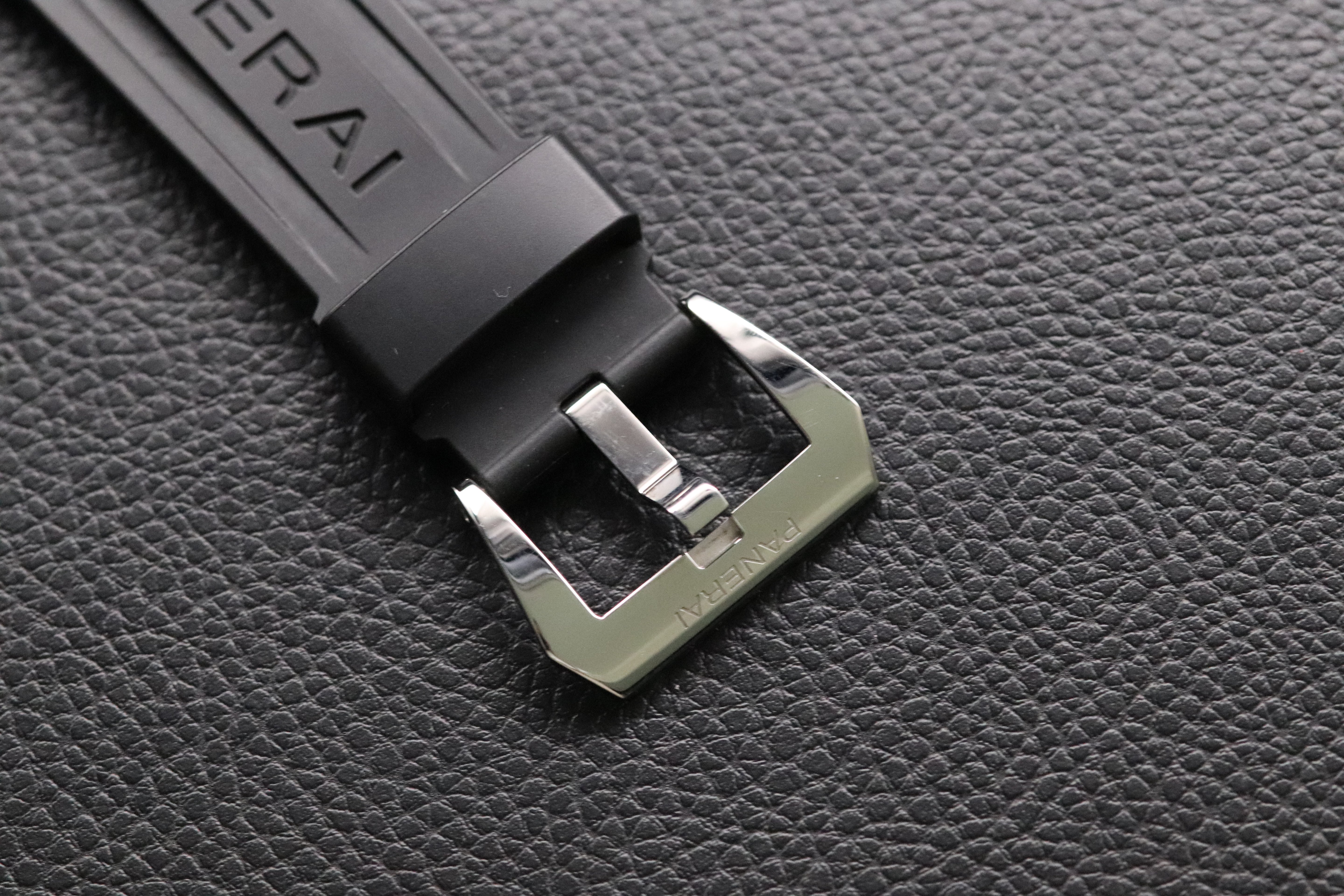 Panerai Luminor 8 Days PAM00560 Rubber 2019