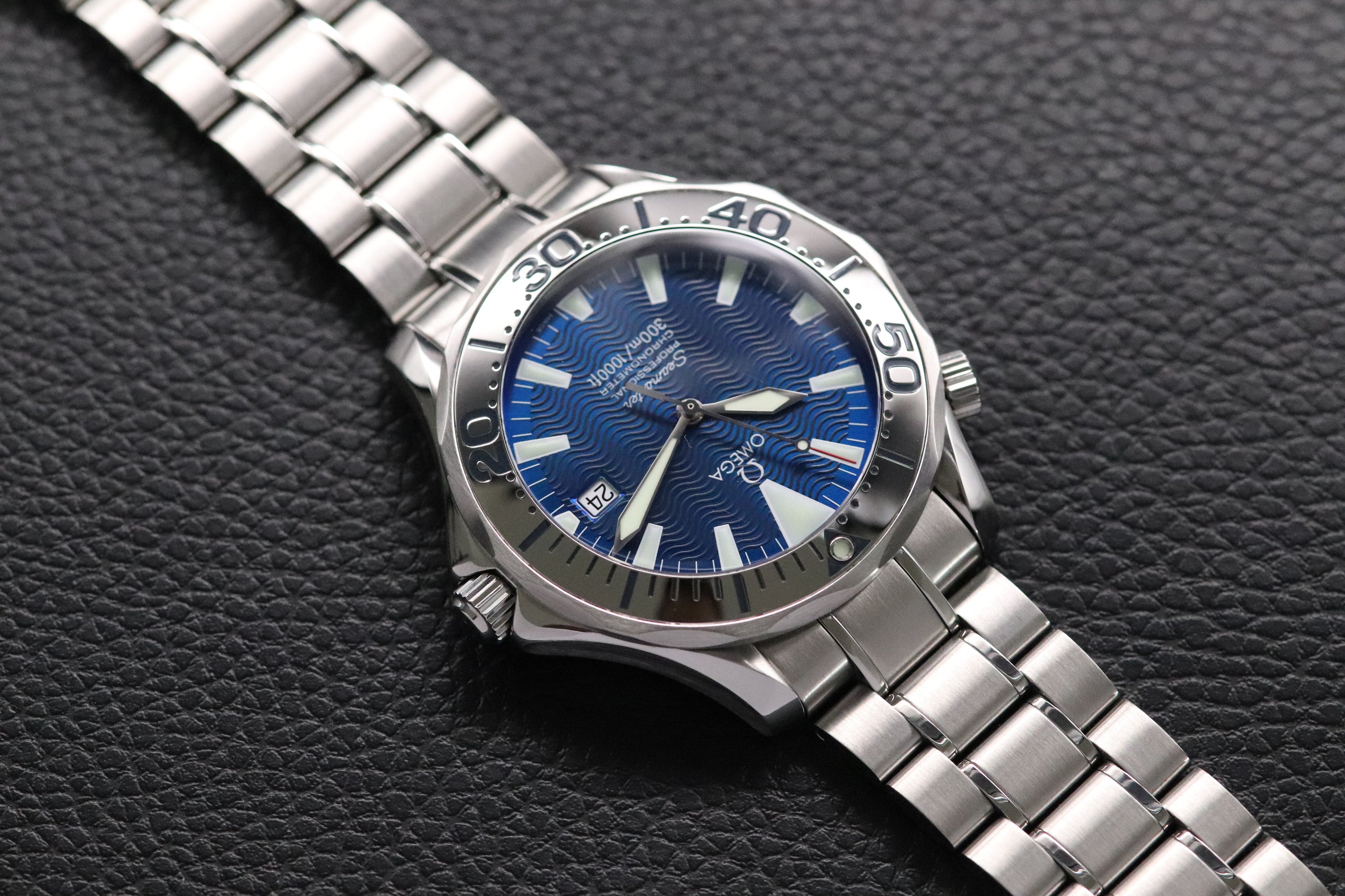 Omega Seamaster Diver 2255.80 Blue Dial 2006