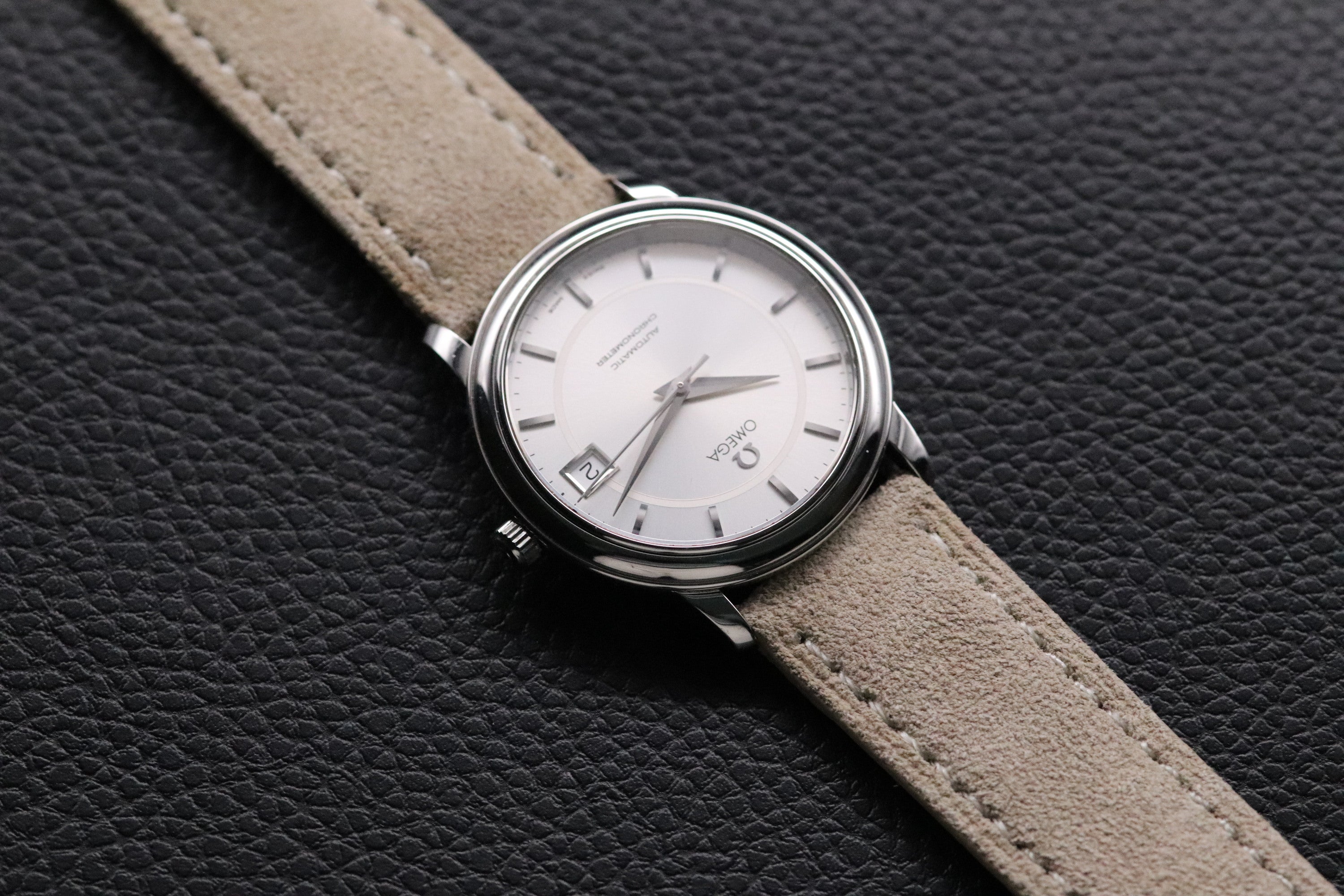 Omega De Ville 4500.31 White Dial 1999