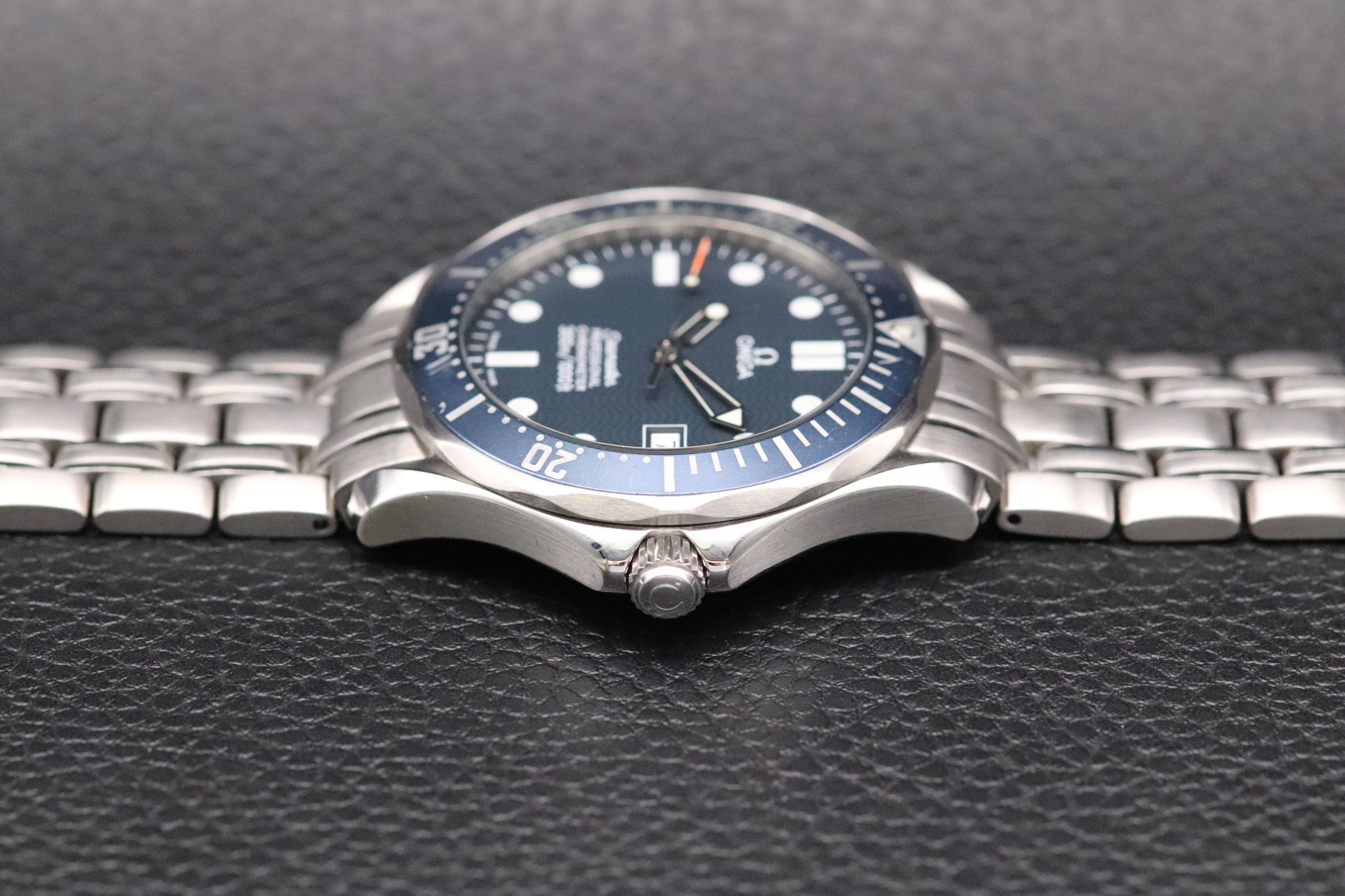 Omega Seamaster 2531.80 James Bond 1999 Papers