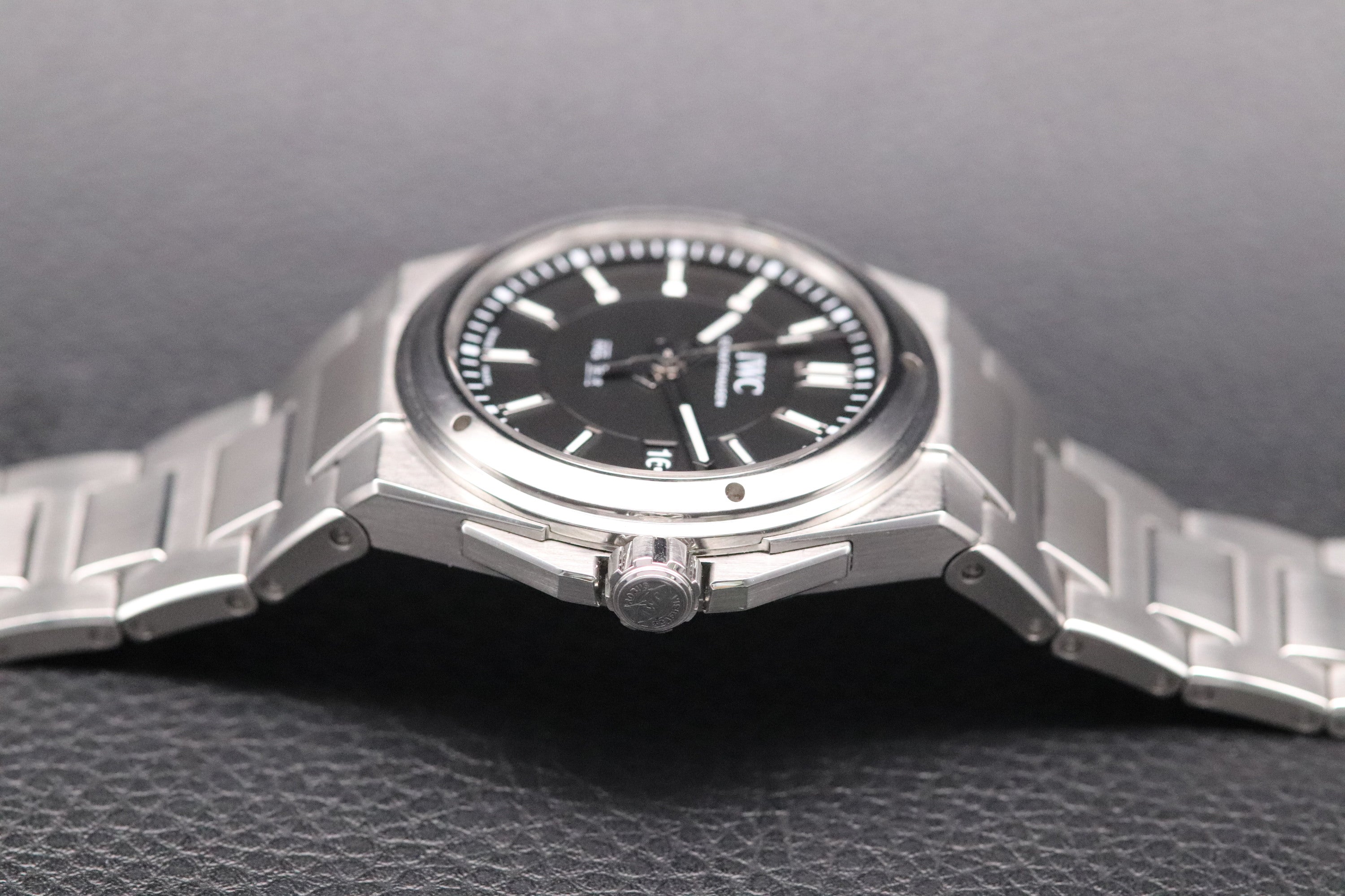 IWC Ingenieur Automatic IW323902 Papers 2013