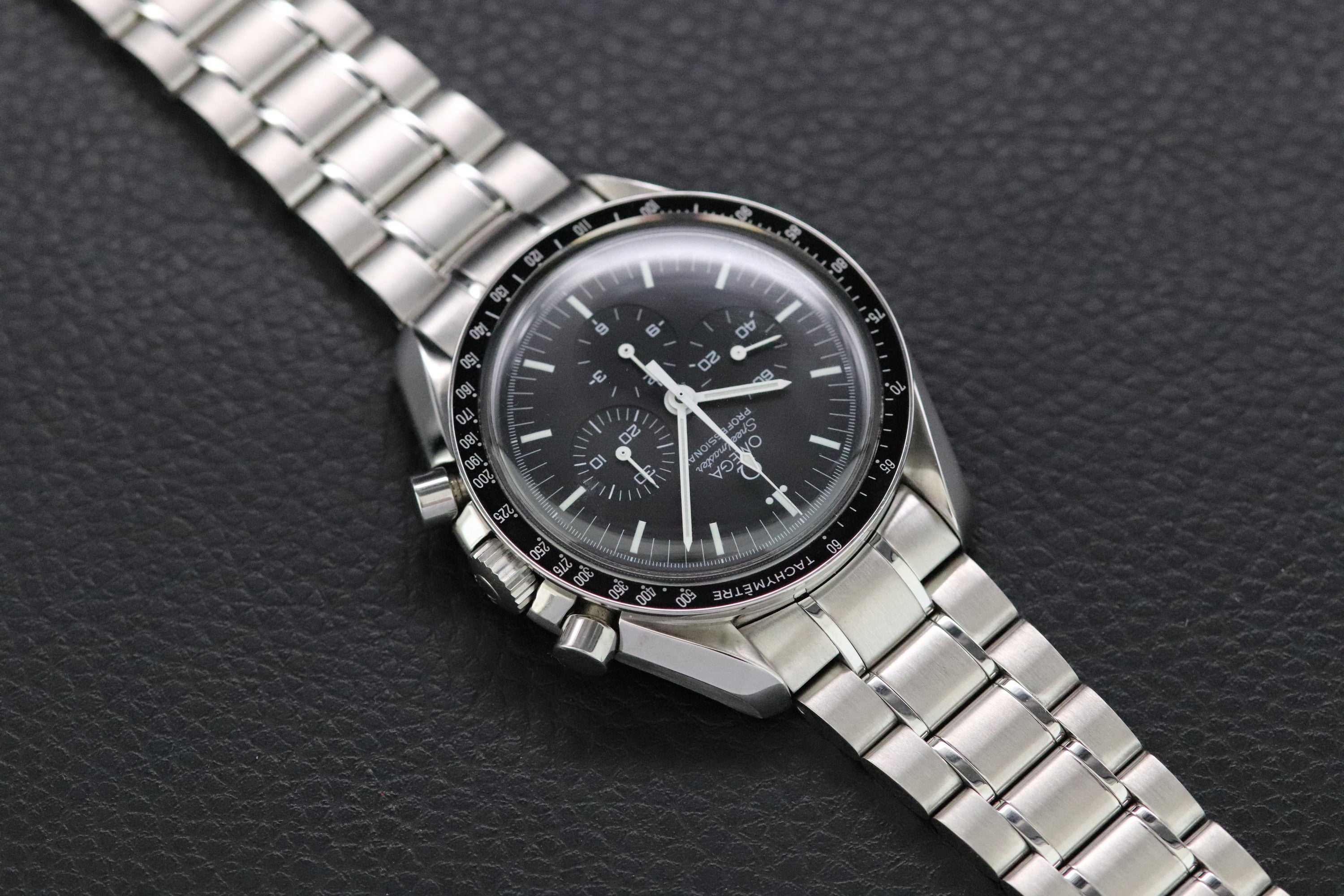 Omega Speedmaster Professional 3560.50 Apollo 11 Hello Houston