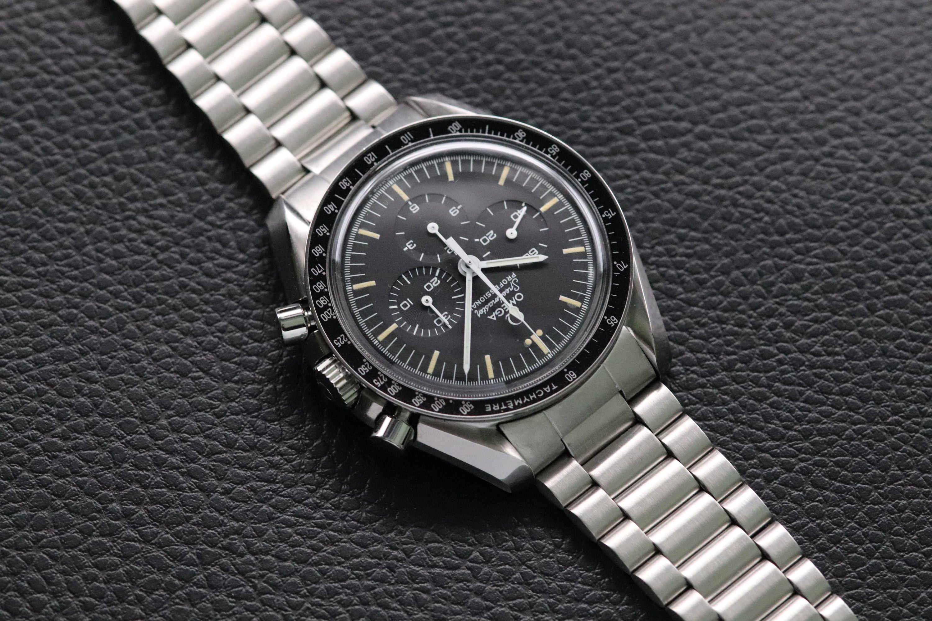 Omega Speedmaster Professional Moonwatch 145.0022 Fullset 1982 Box+Papers