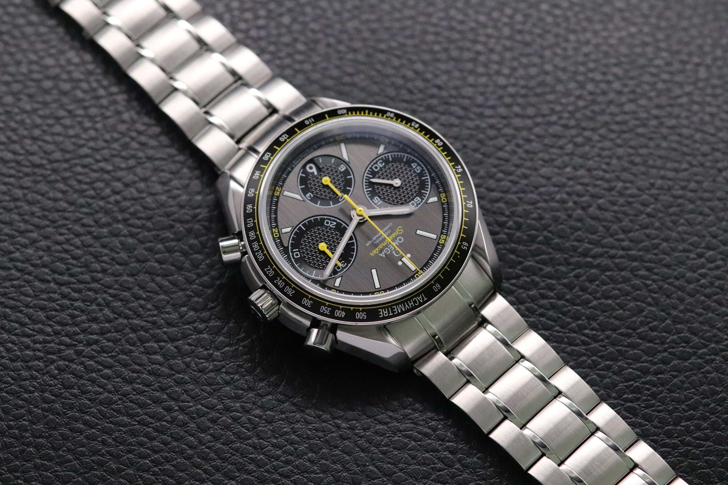 Omega Speedmaster Racing 326.30.40.50.06.001 Fullset 2017 Box+Paper