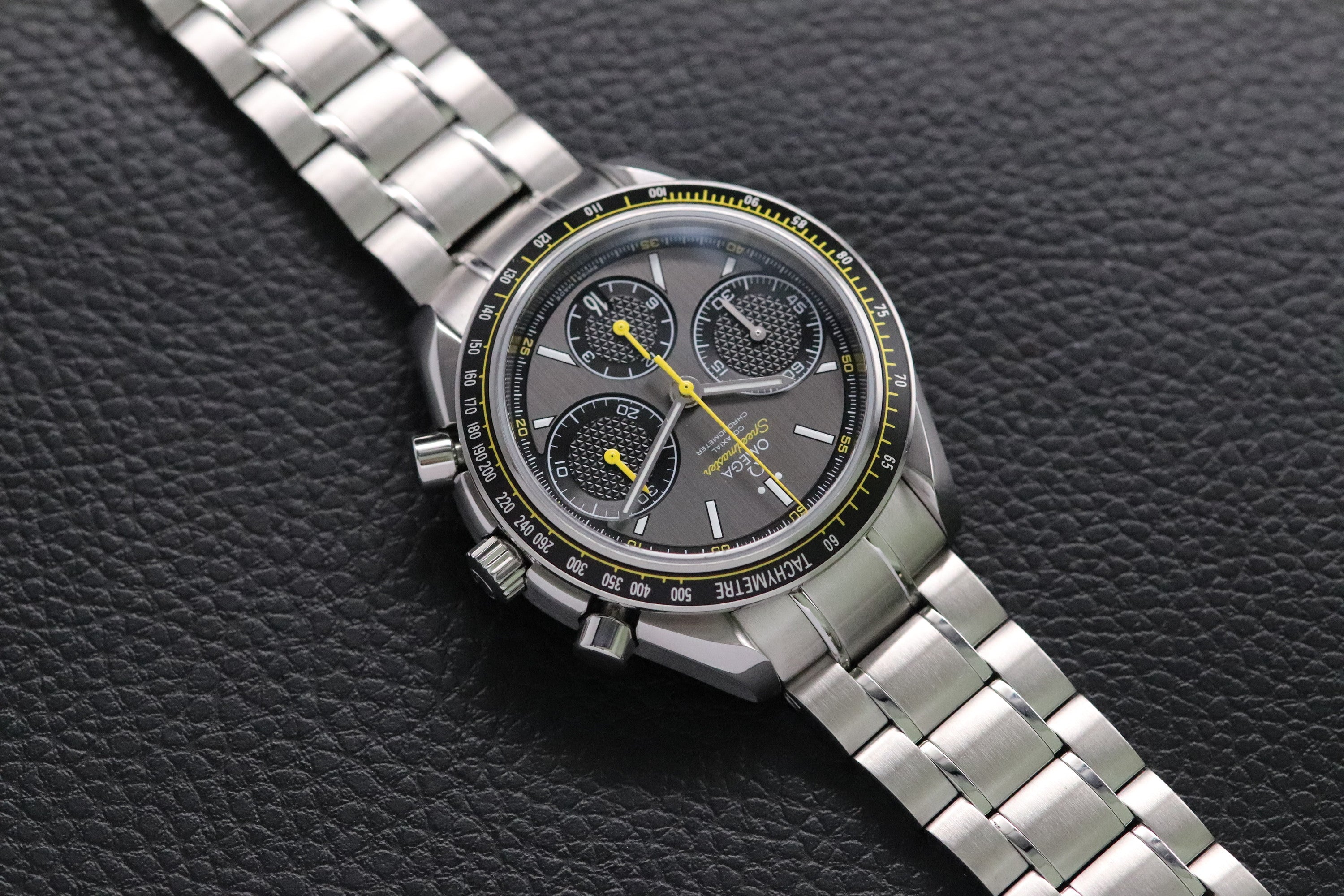 Omega Speedmaster Racing 326.30.40.50.06.001 Fullset 2024 Box+Paper