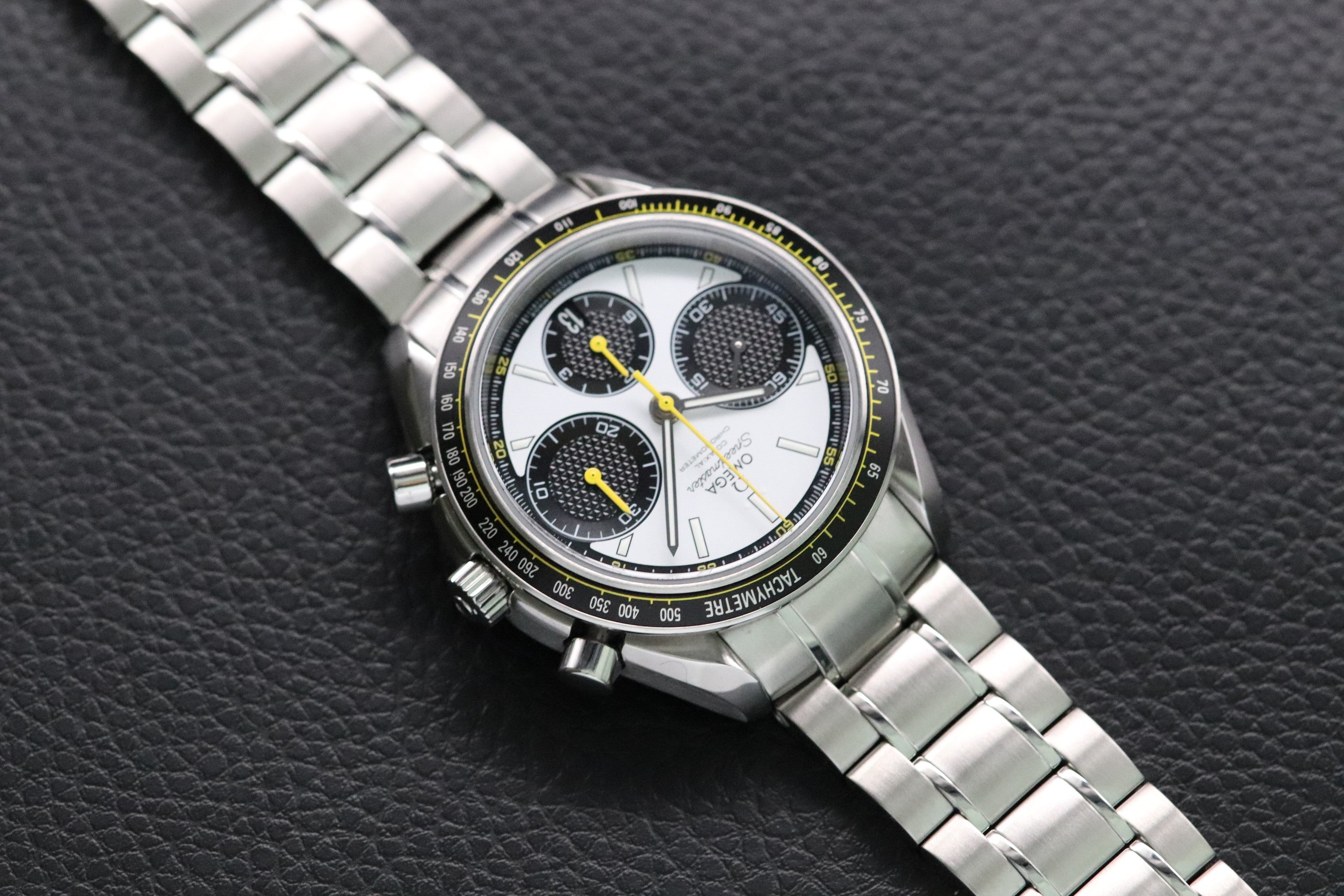 Omega Speedmaster Racing 326.30.40.50.04.001 Fullset 2023 Box+Papers