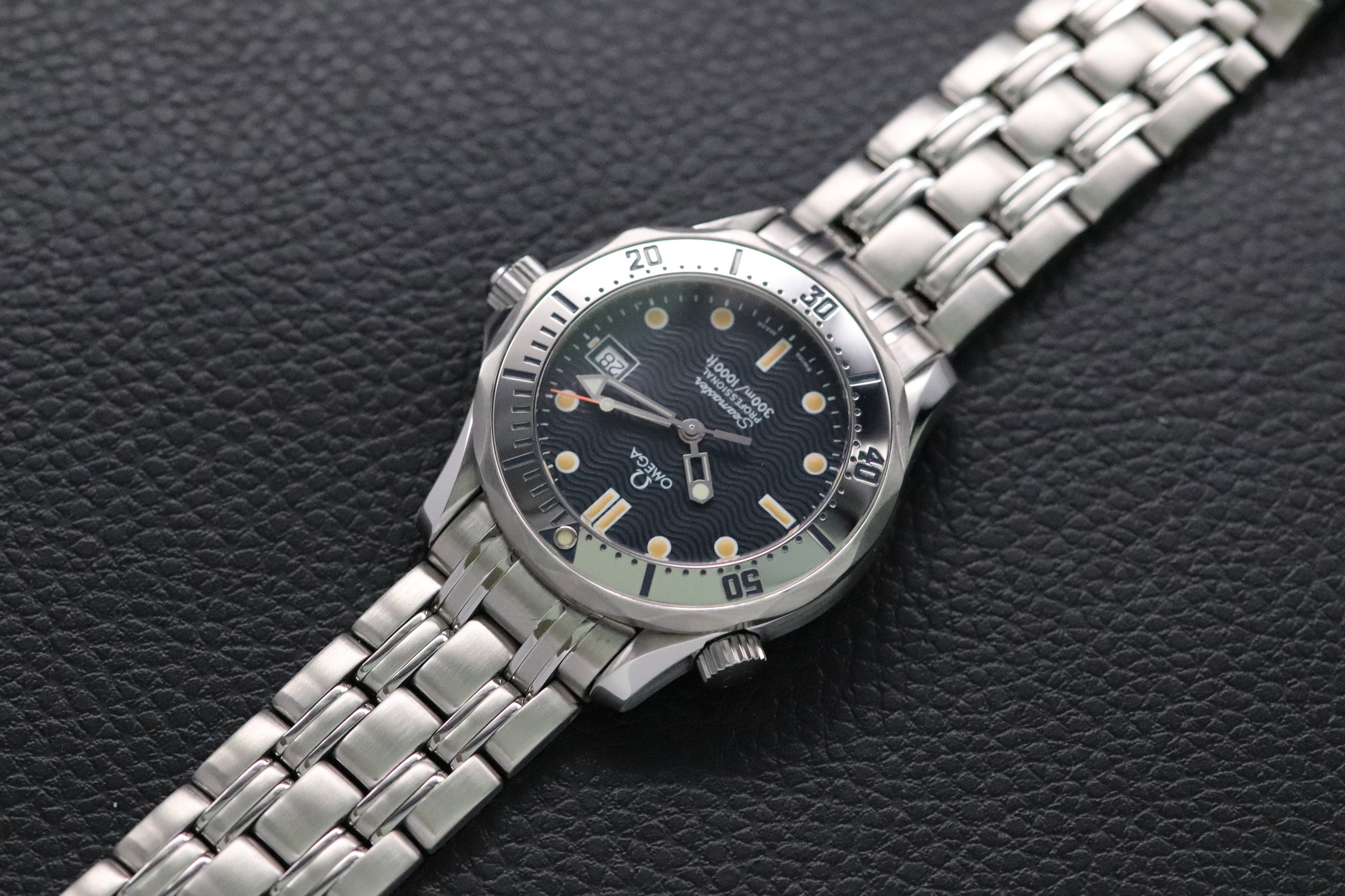 Omega Seamaster 300M 2562.80 Blue Dial 1995