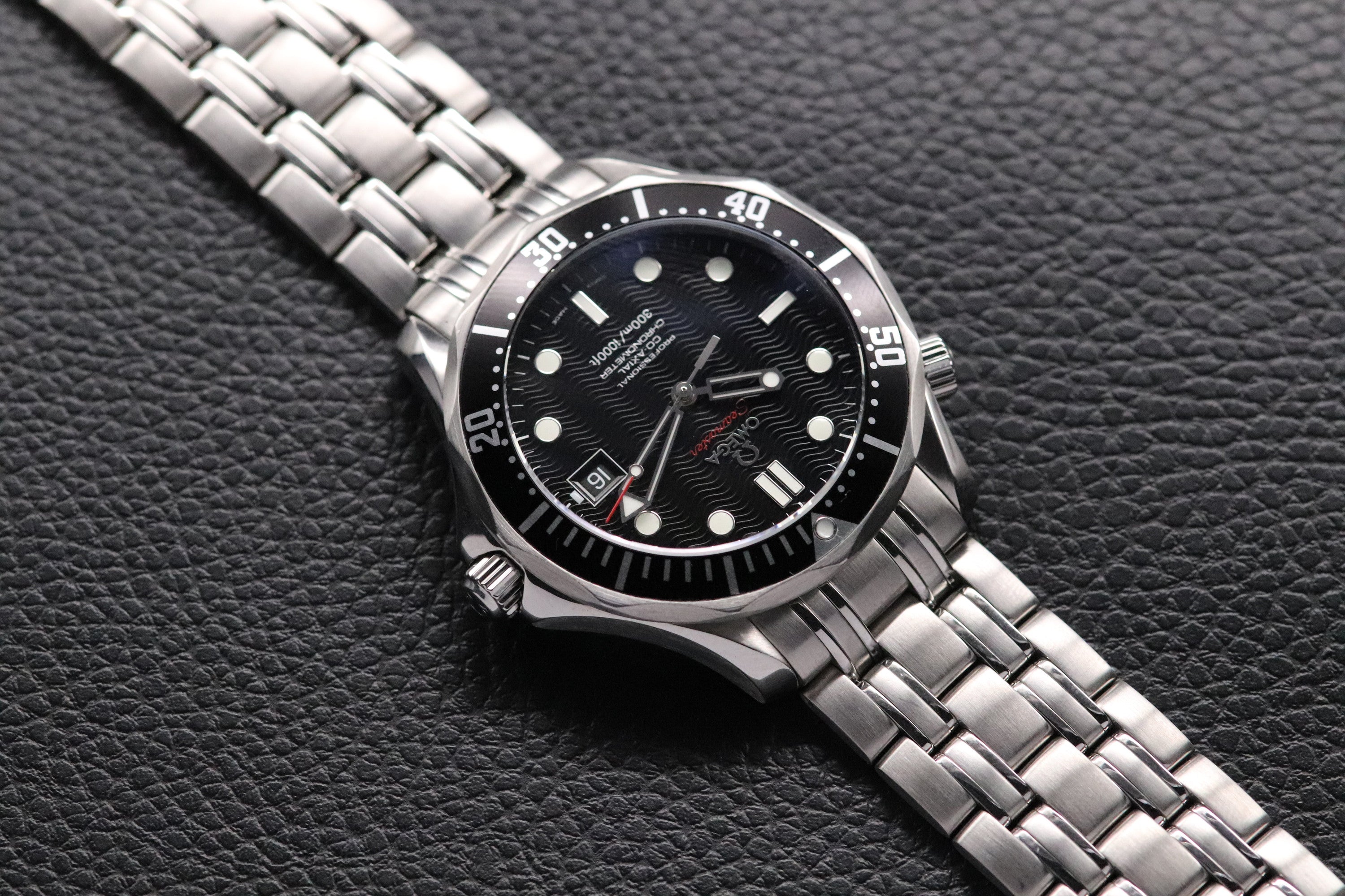 Omega Seamaster 212.30.41.20.01.002 Black Dial 2013 Papers