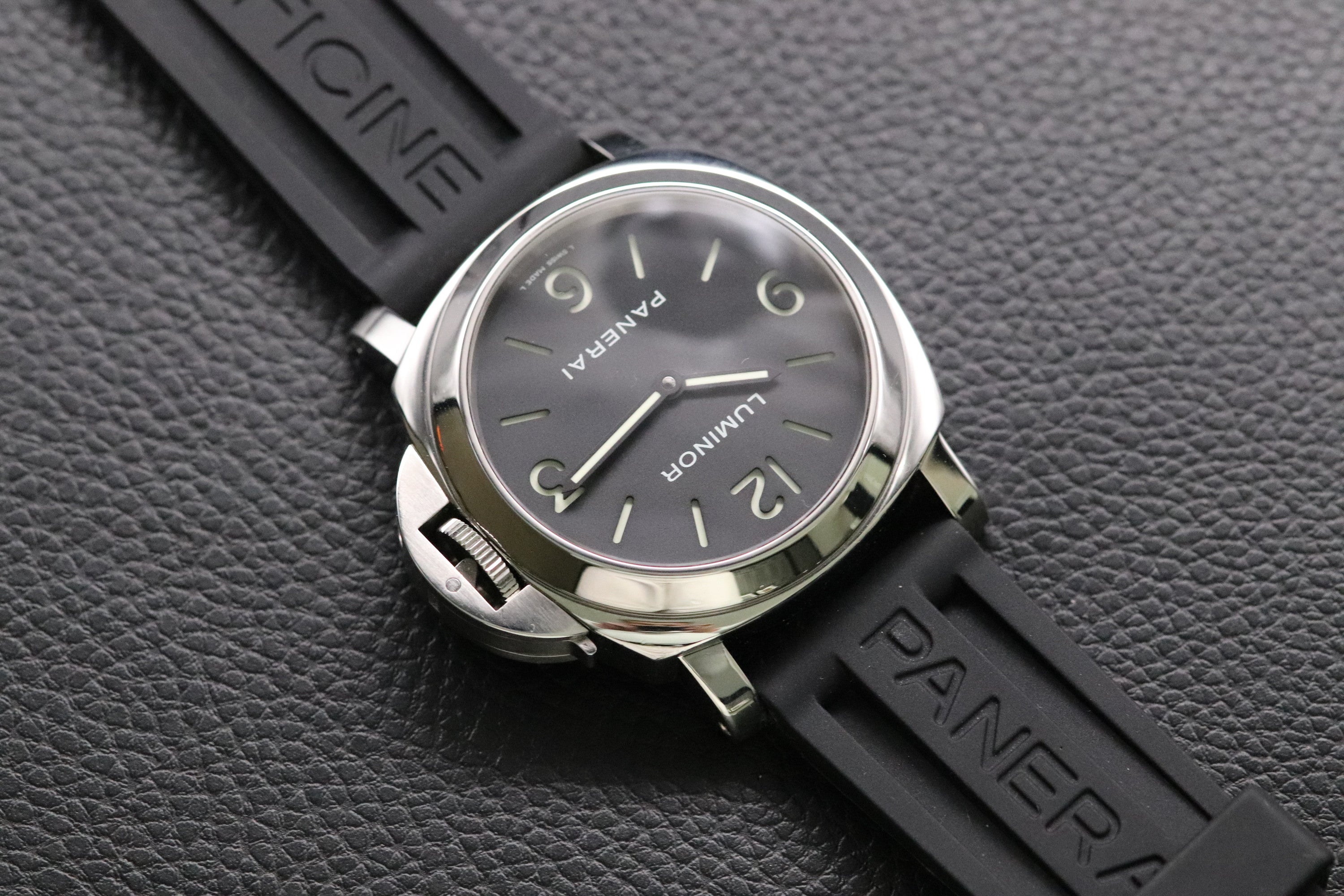 Panerai Luminor Base PAM00112 Papers 2009