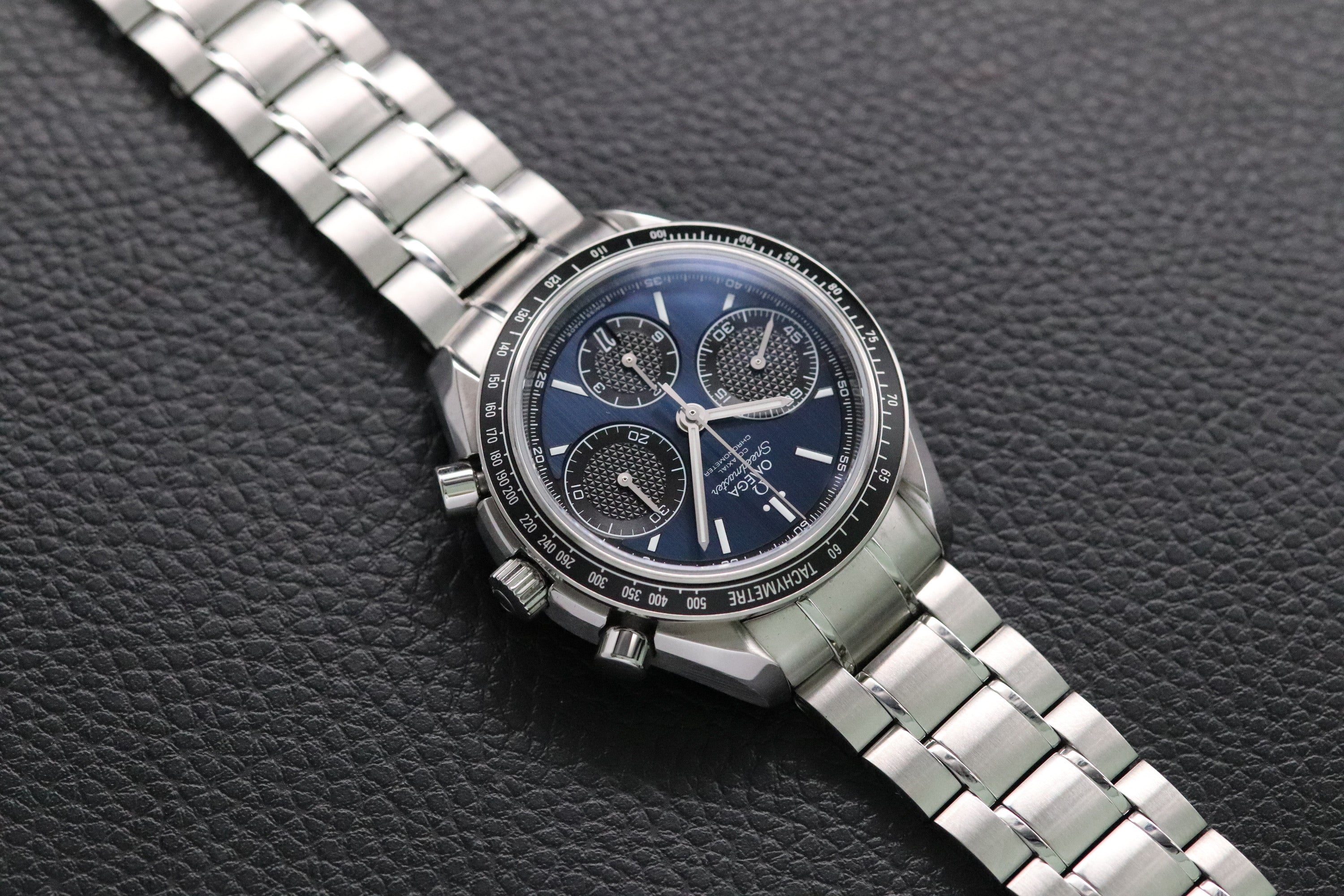 Omega Speedmaster Racing 326.30.40.50.03.001 Fullset 2025 Box+Papers
