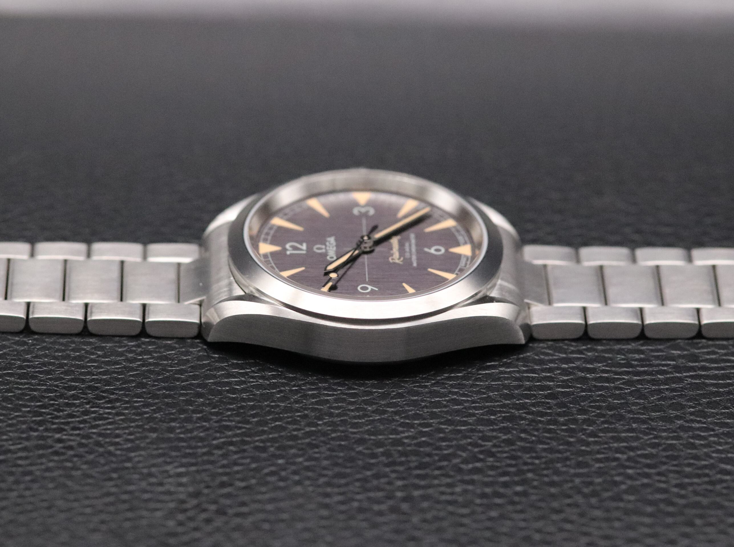 Omega Seamaster Railmaster 220.10.40.20.01.001 Fullset 2024 Box+Paper